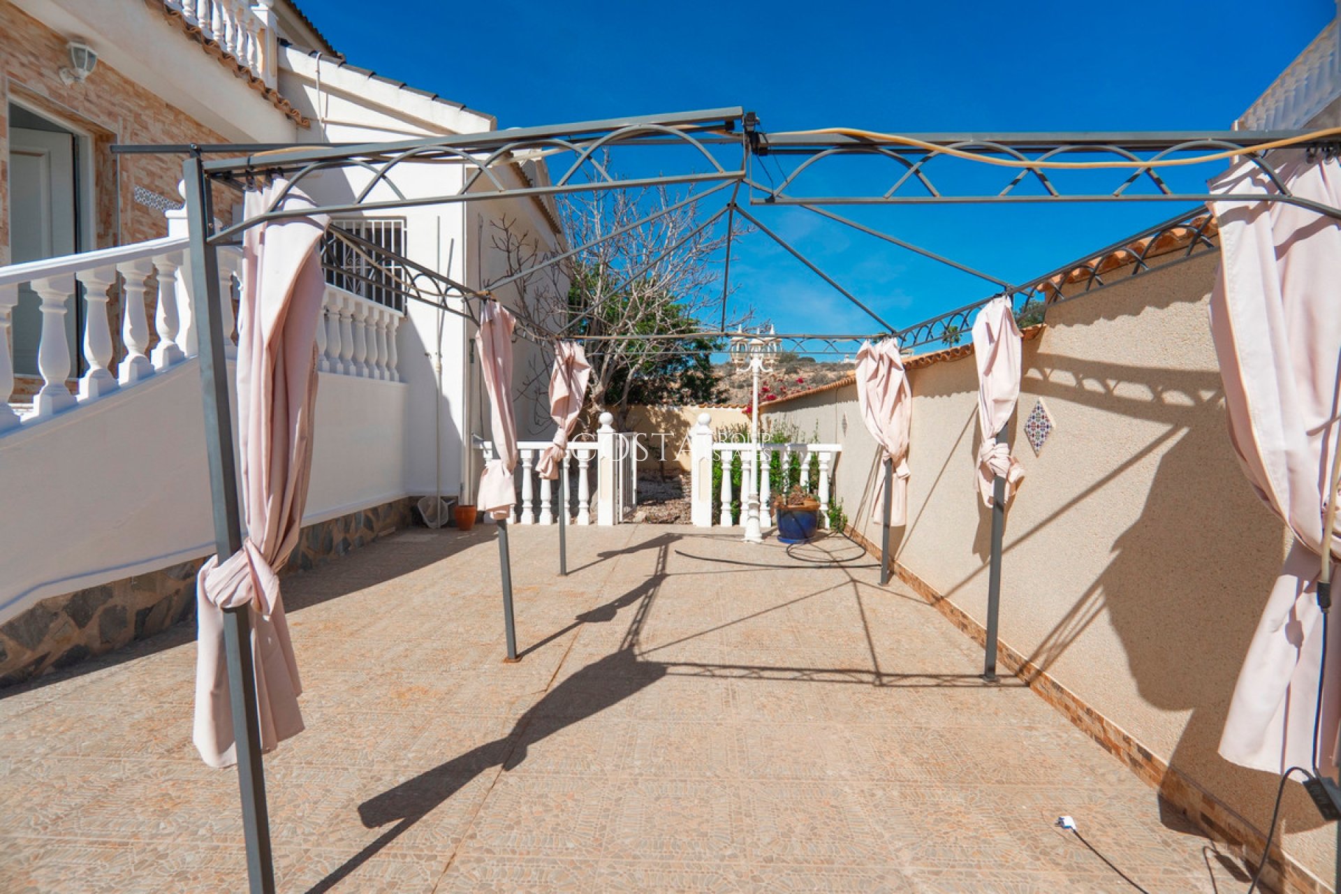Resale - Villa -
Rojales - Rojales Centro