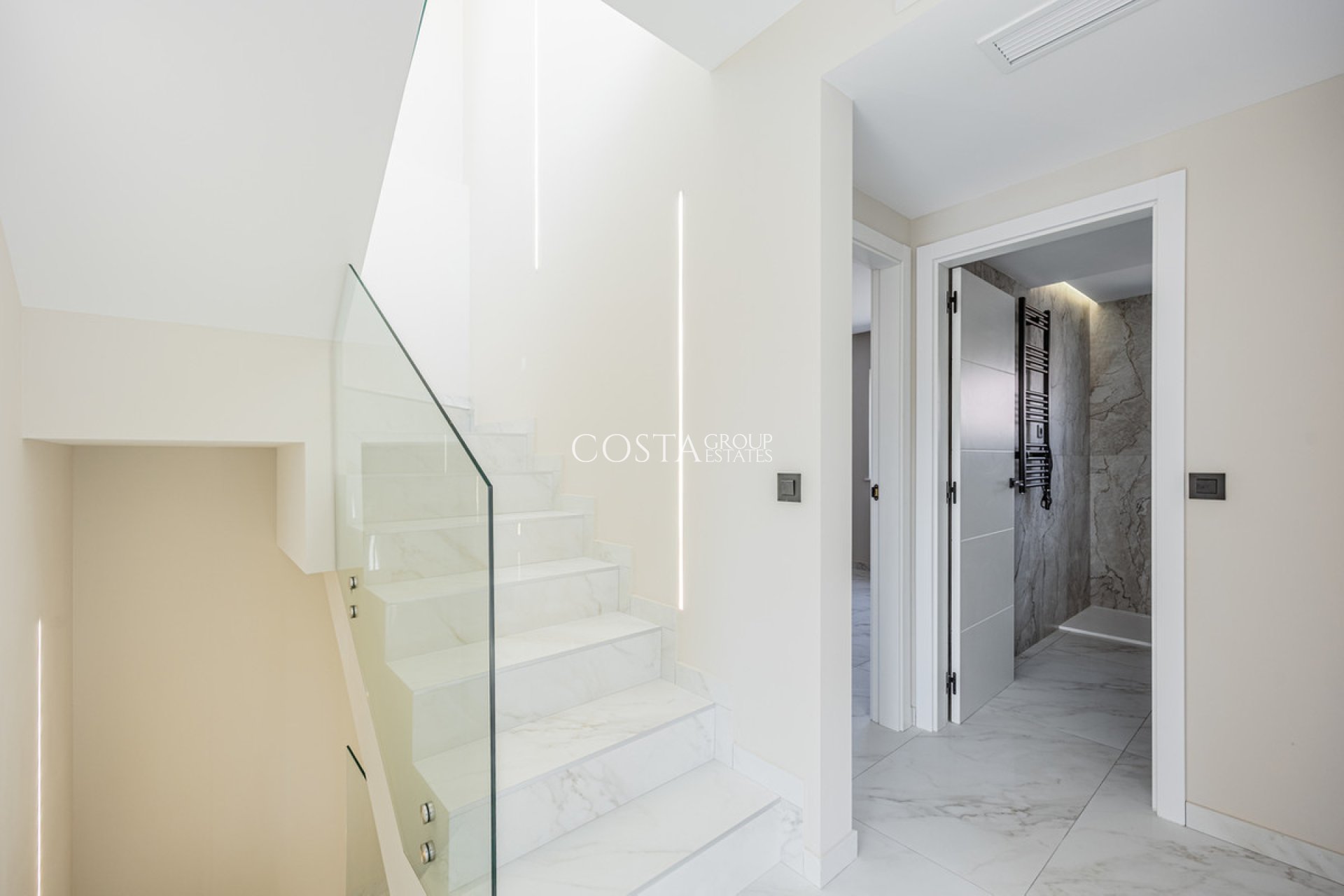 Resale - Villa -
Rojales - Rojales Centro