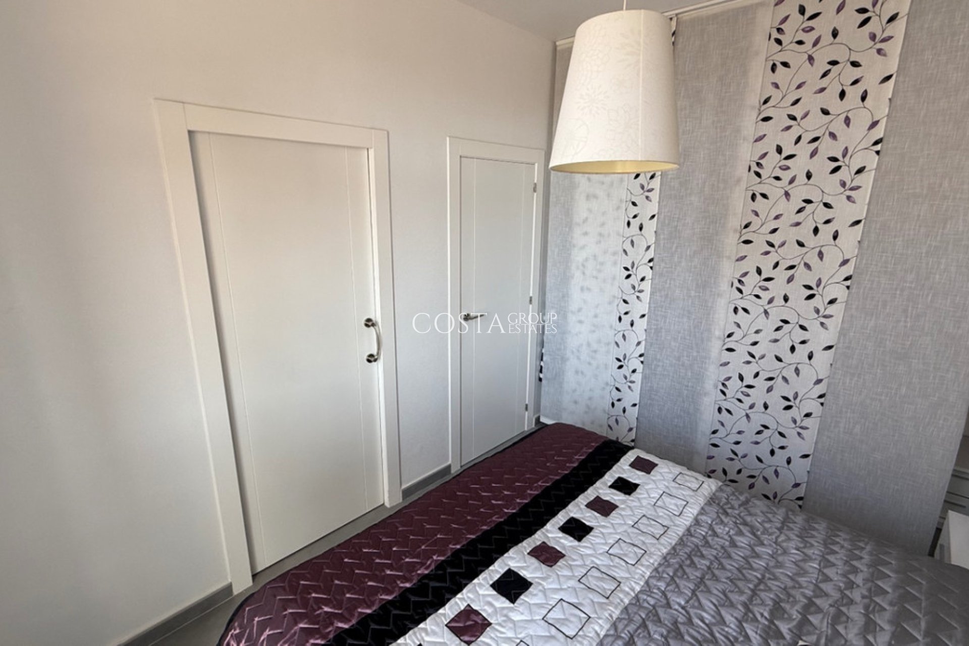 Resale - Villa -
Rojales - Rojales Centro