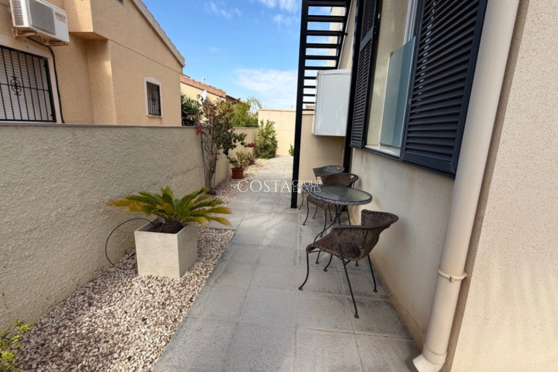 Resale - Villa -
Rojales - Rojales Centro