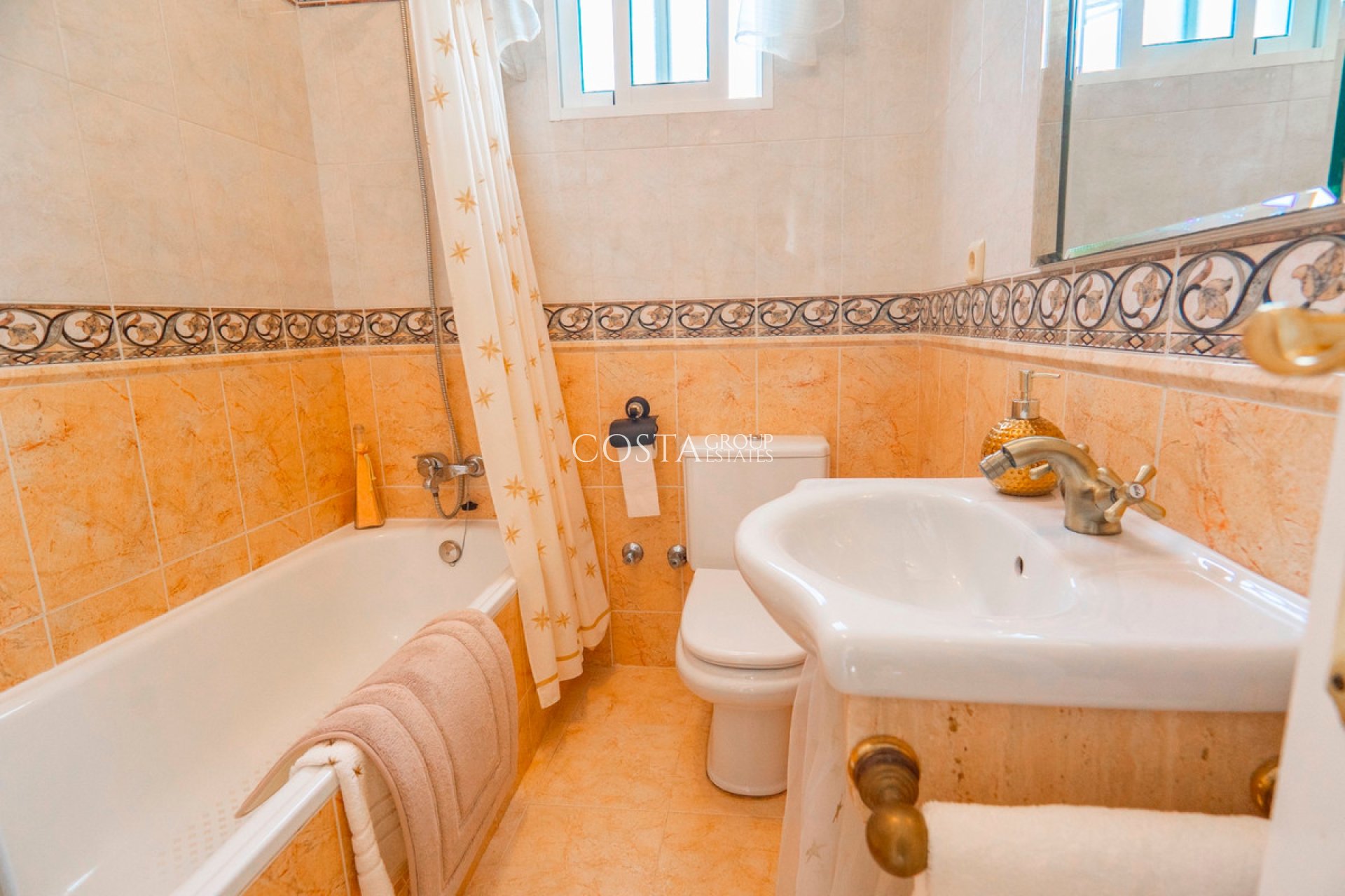 Resale - Villa -
Rojales - Rojales Centro