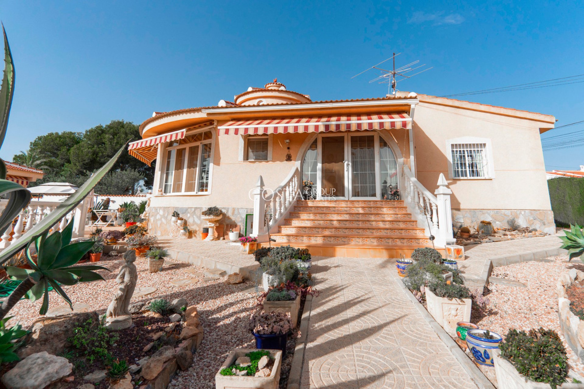 Resale - Villa -
Rojales - Rojales Centro