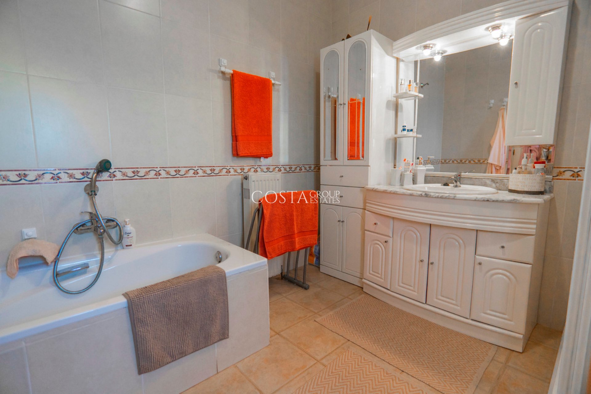 Resale - Villa -
Rojales - Rojales Centro