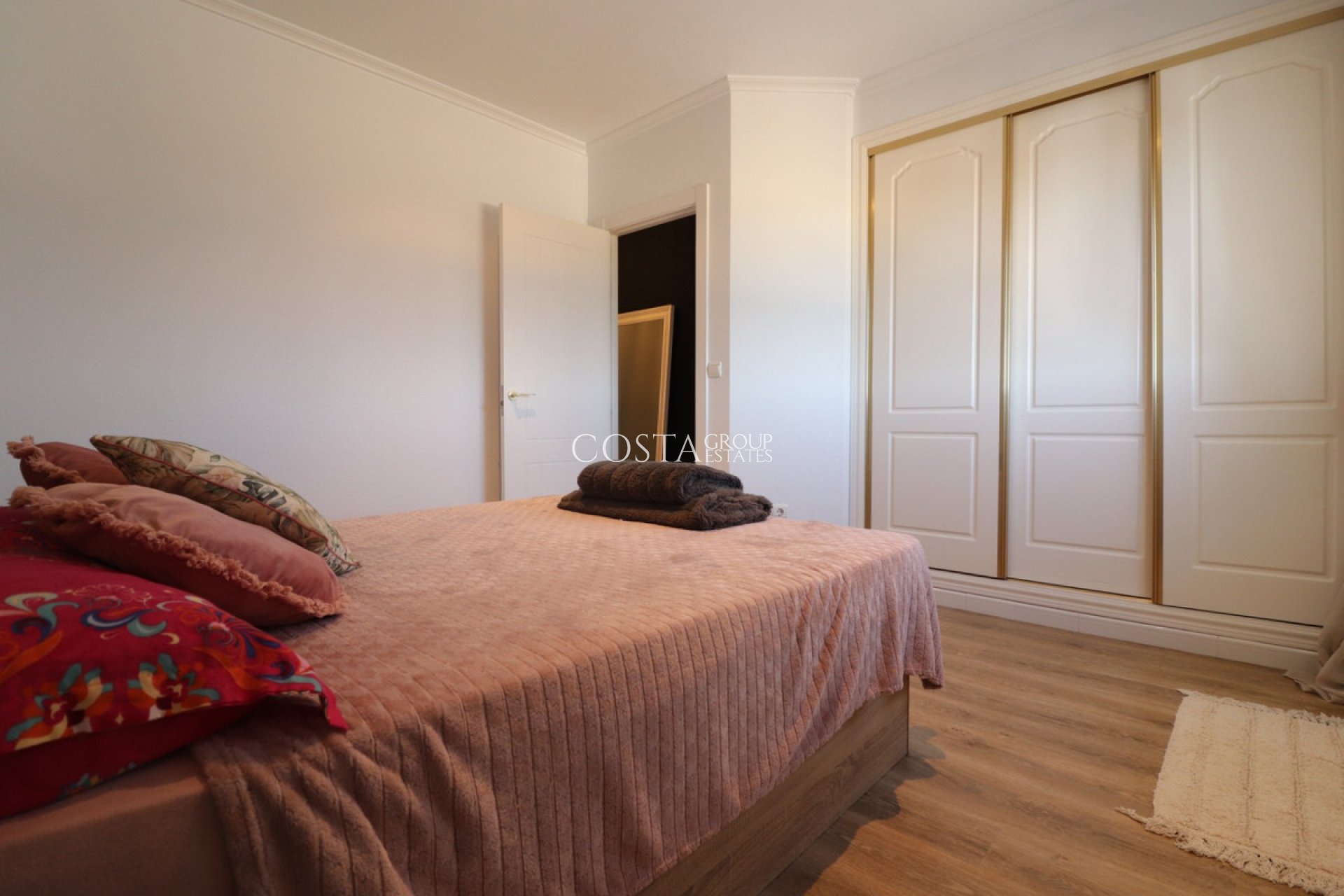 Resale - Villa -
Rojales - Rojales Centro