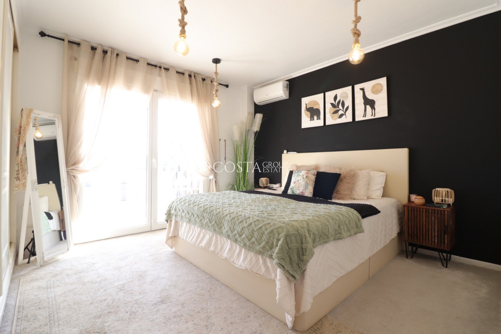 Resale - Villa -
Rojales - Rojales Centro