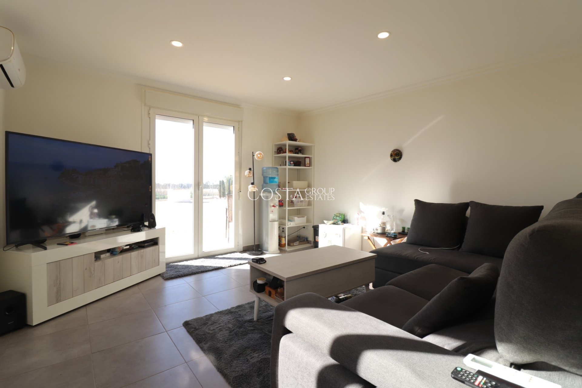 Resale - Villa -
Rojales - Rojales - Country