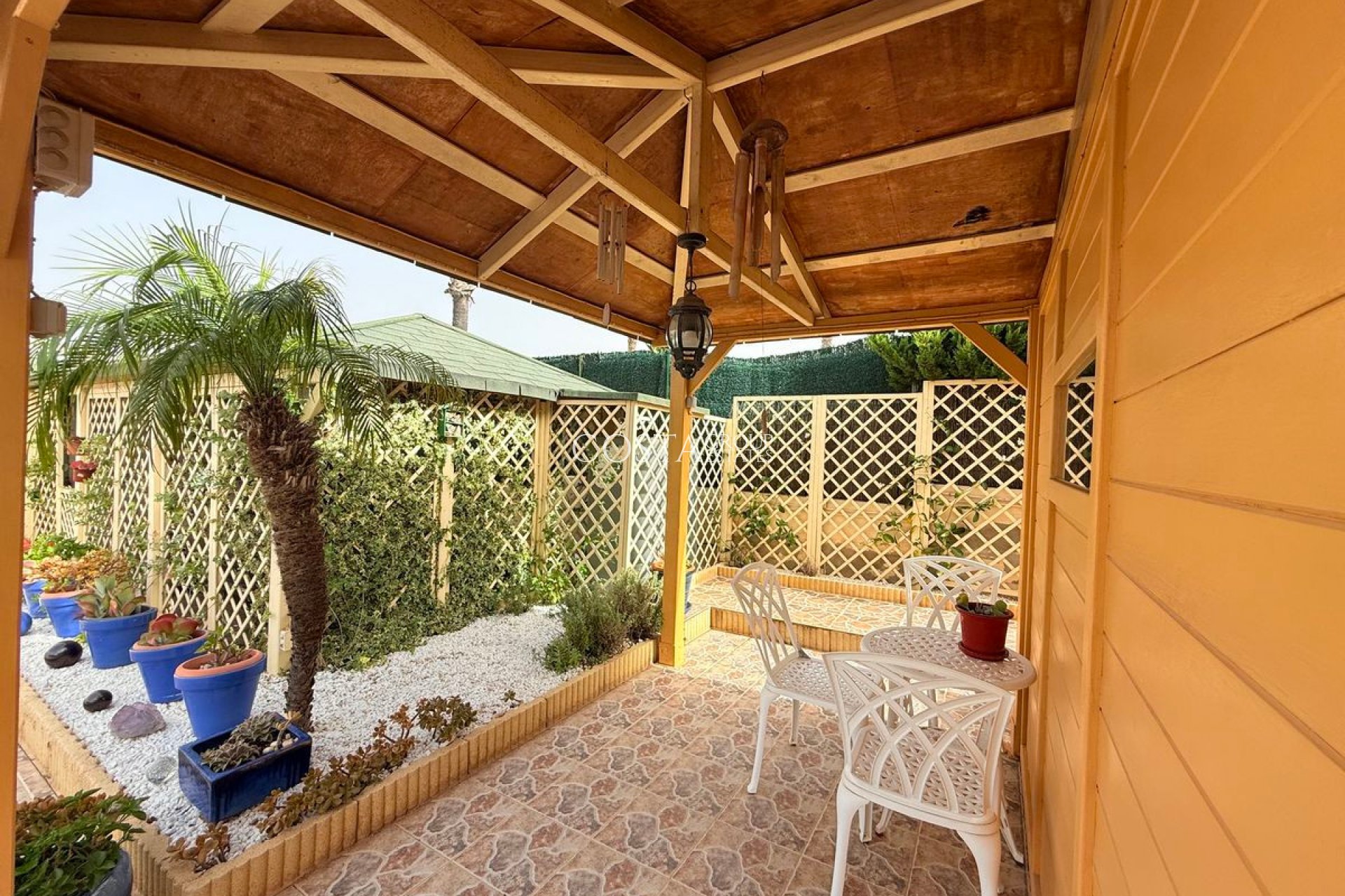 Resale - Villa -
Rojales