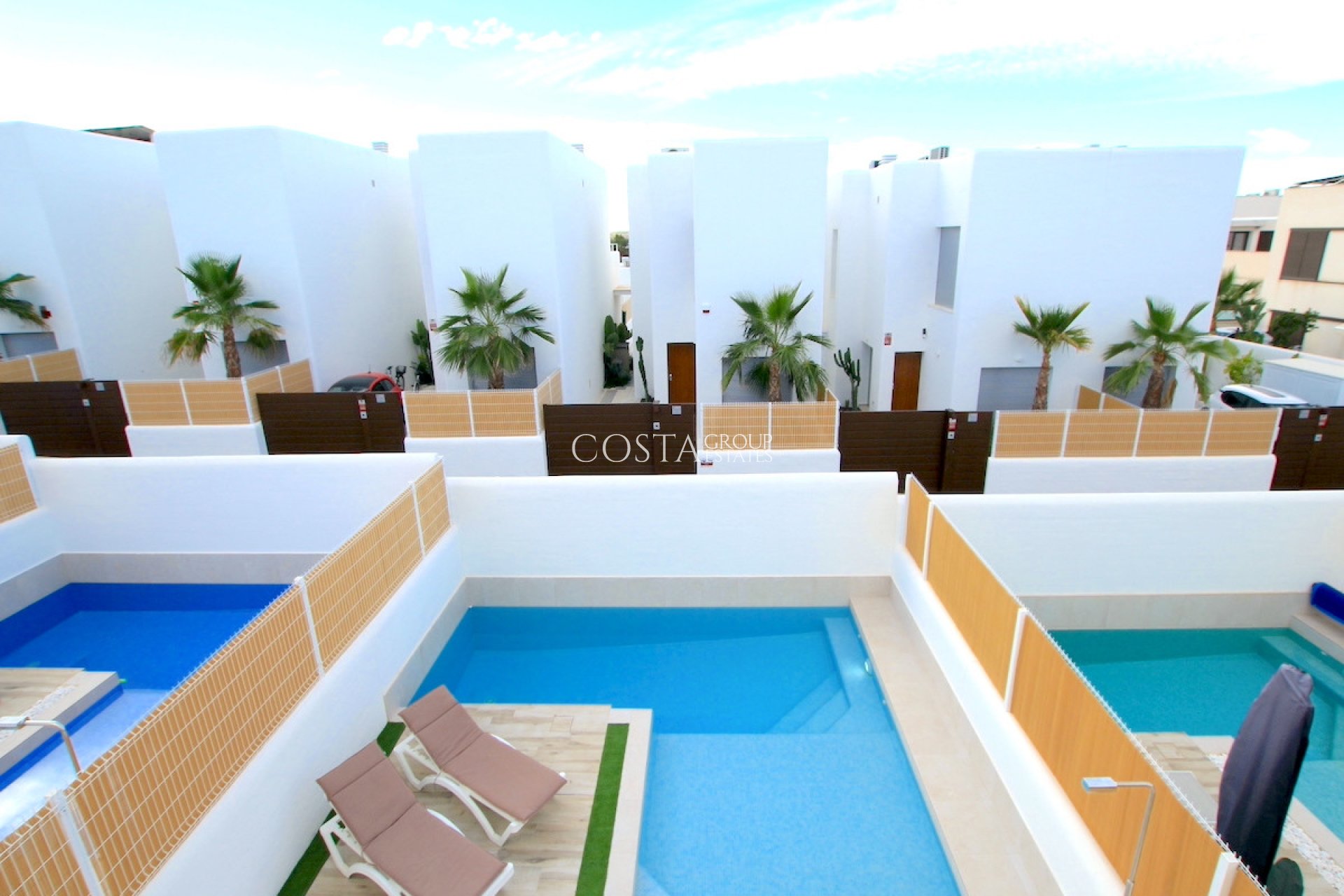 Resale - Villa -
San Fulgencio - La Marina