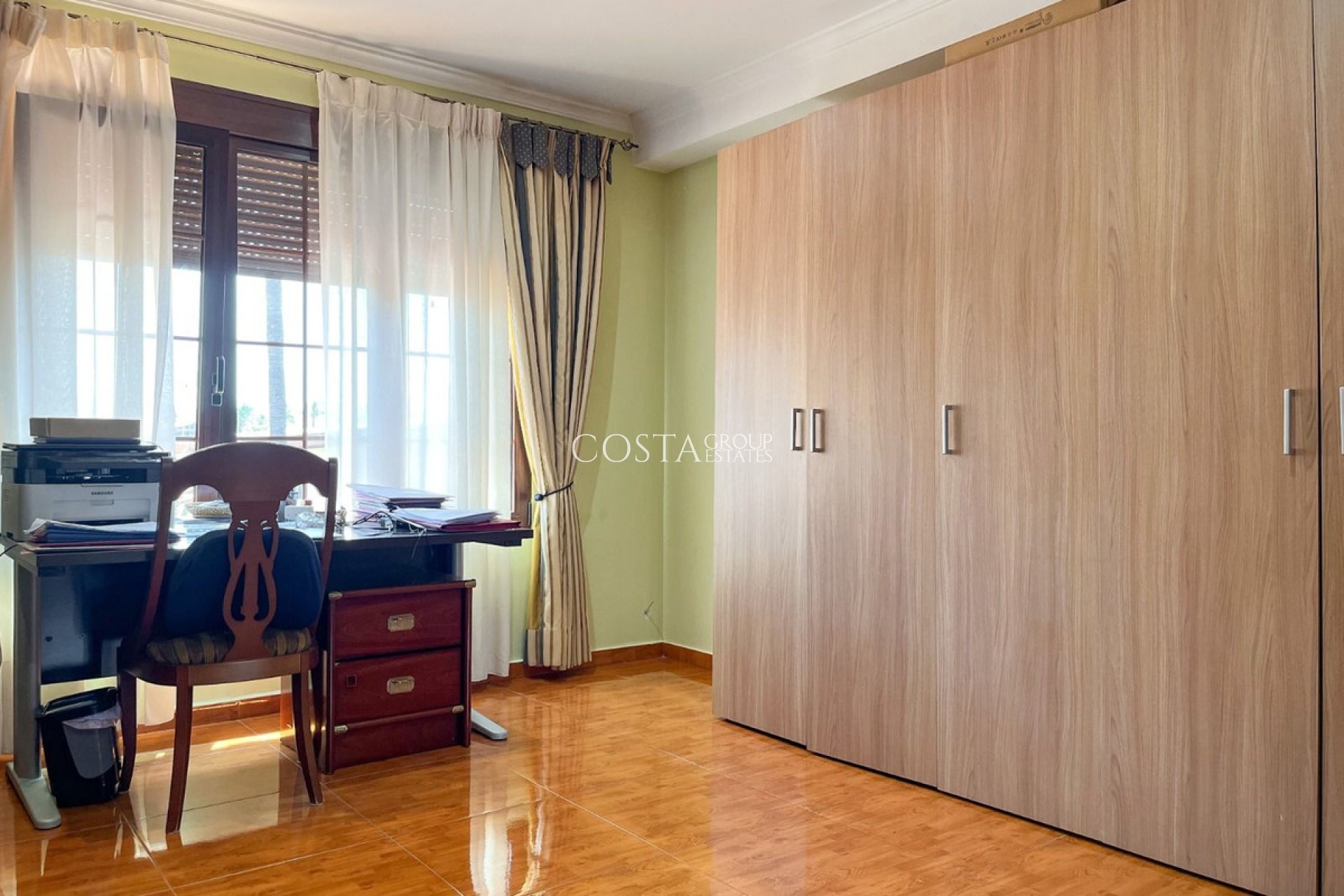 Resale - Villa -
San Fulgencio - La Marina