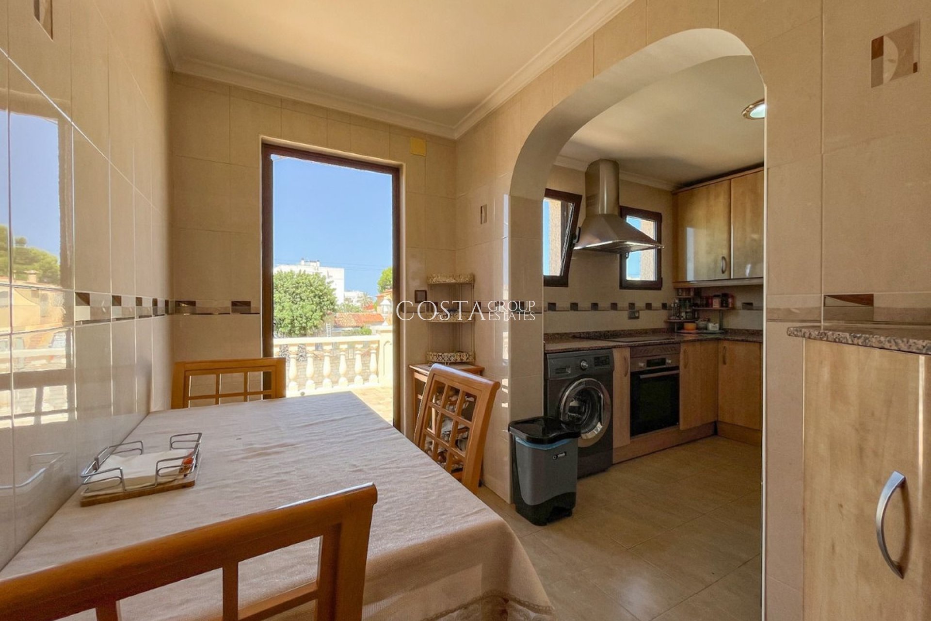 Resale - Villa -
San Fulgencio - La Marina