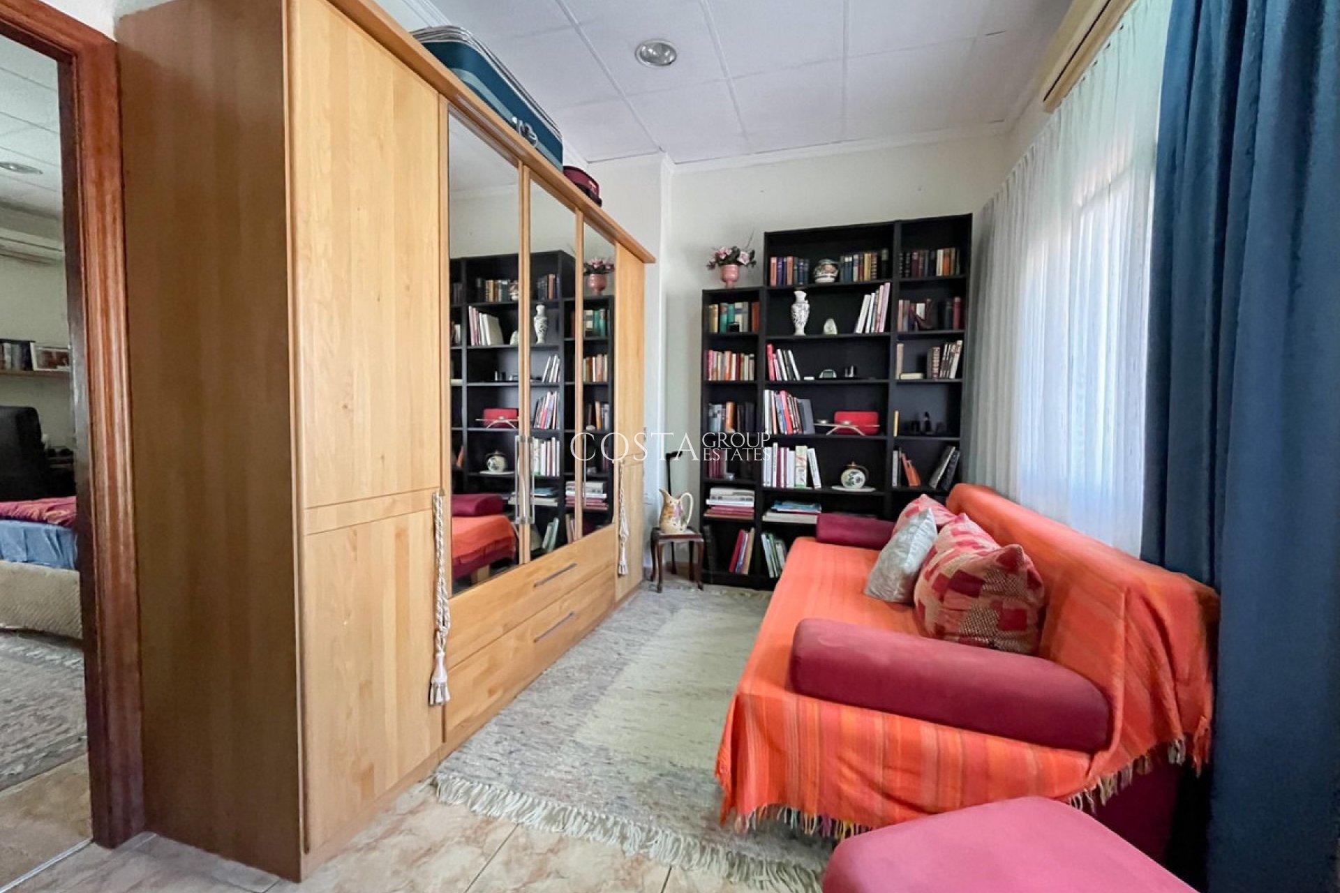 Resale - Villa -
San Fulgencio - La Marina