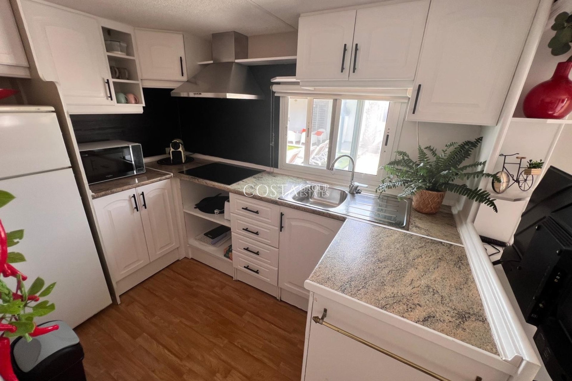 Resale - Villa -
San Fulgencio - La Marina