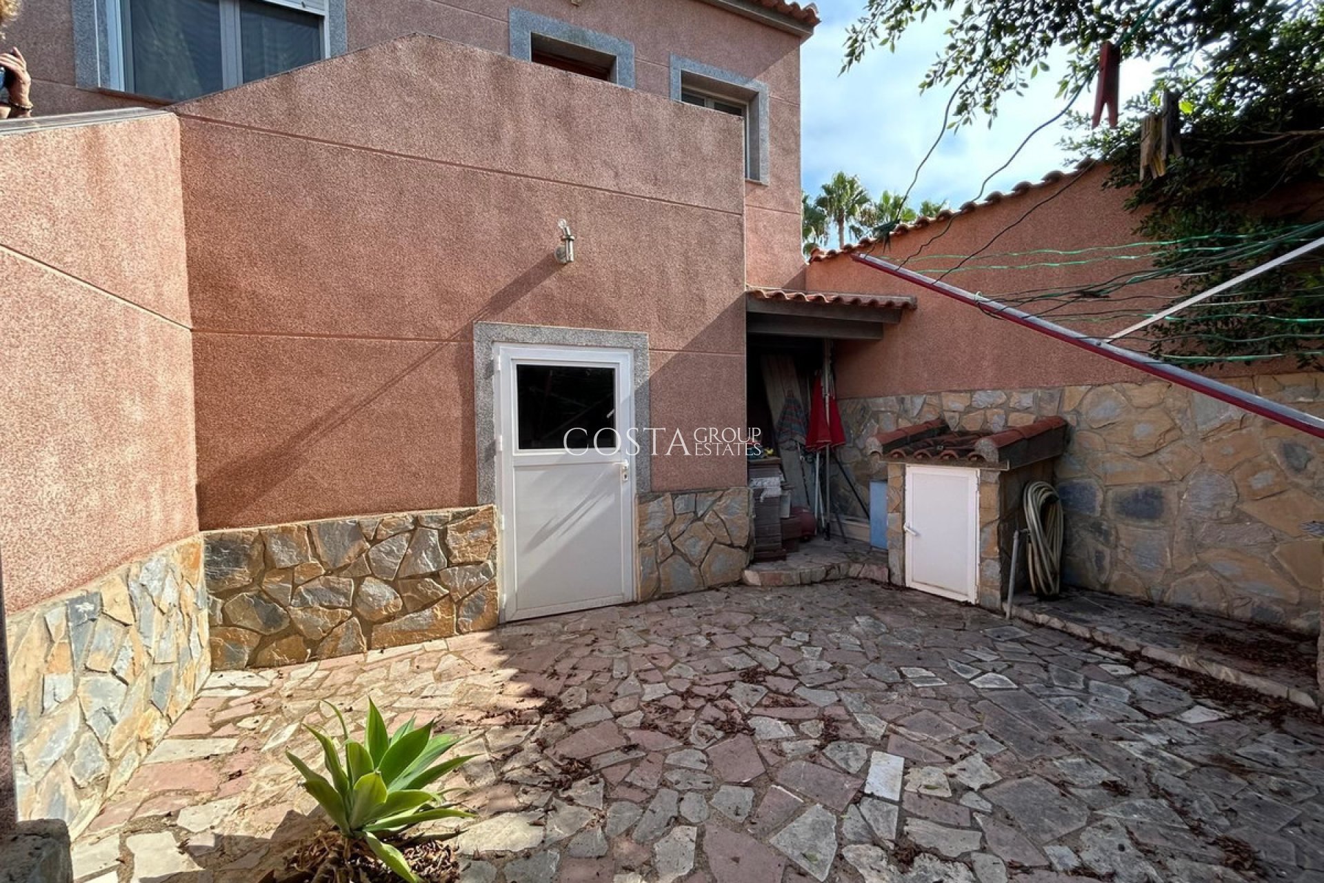 Resale - Villa -
San Fulgencio - La Marina