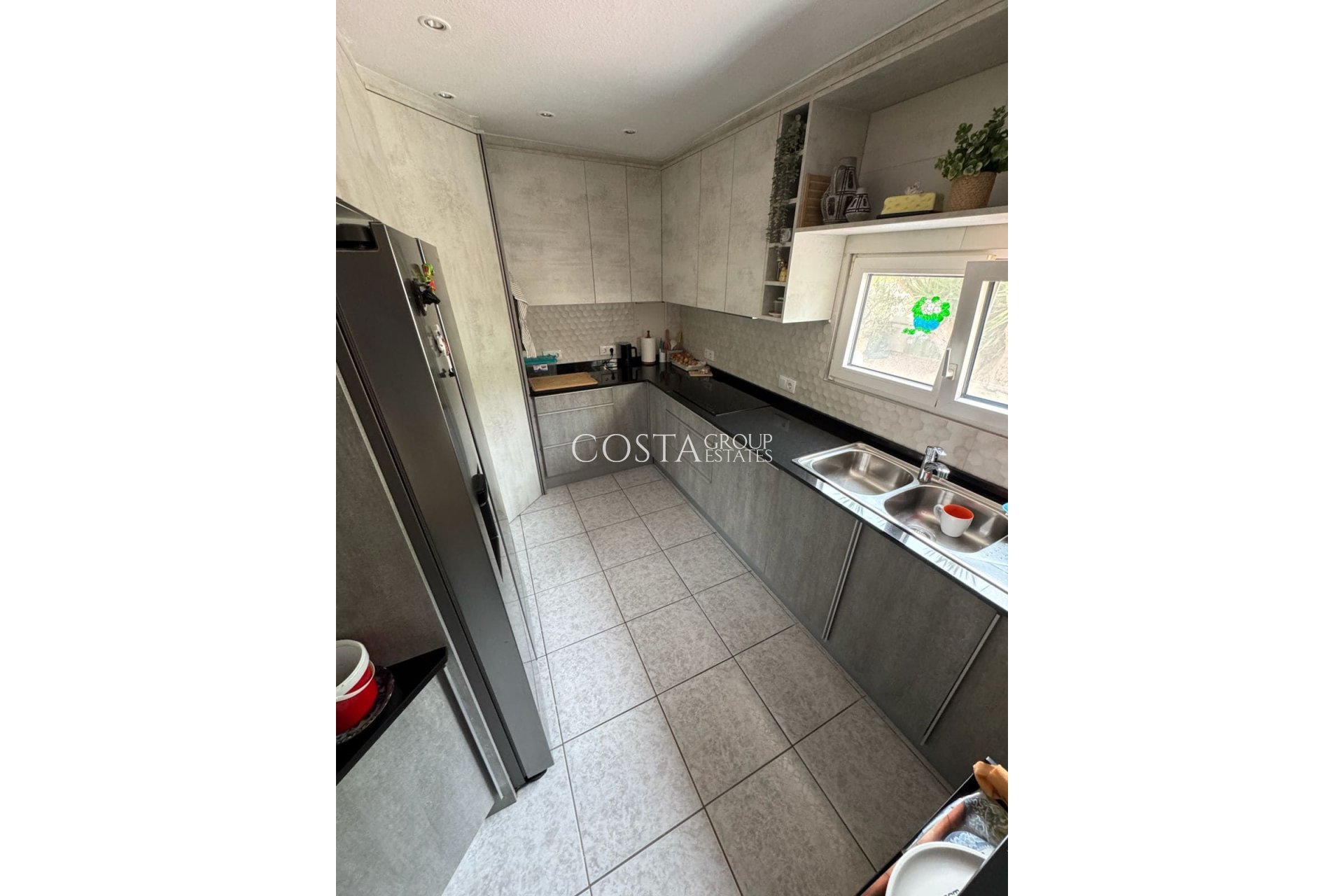 Resale - Villa -
San Fulgencio - La Marina