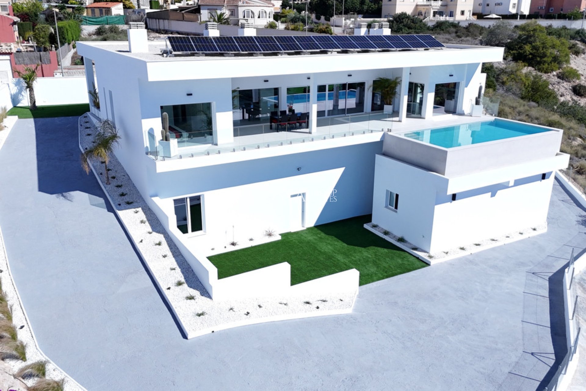 Resale - Villa -
San Fulgencio - La Marina