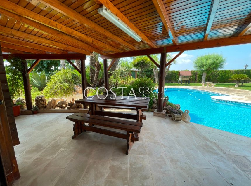 Resale - Villa -
San Fulgencio - La Marina