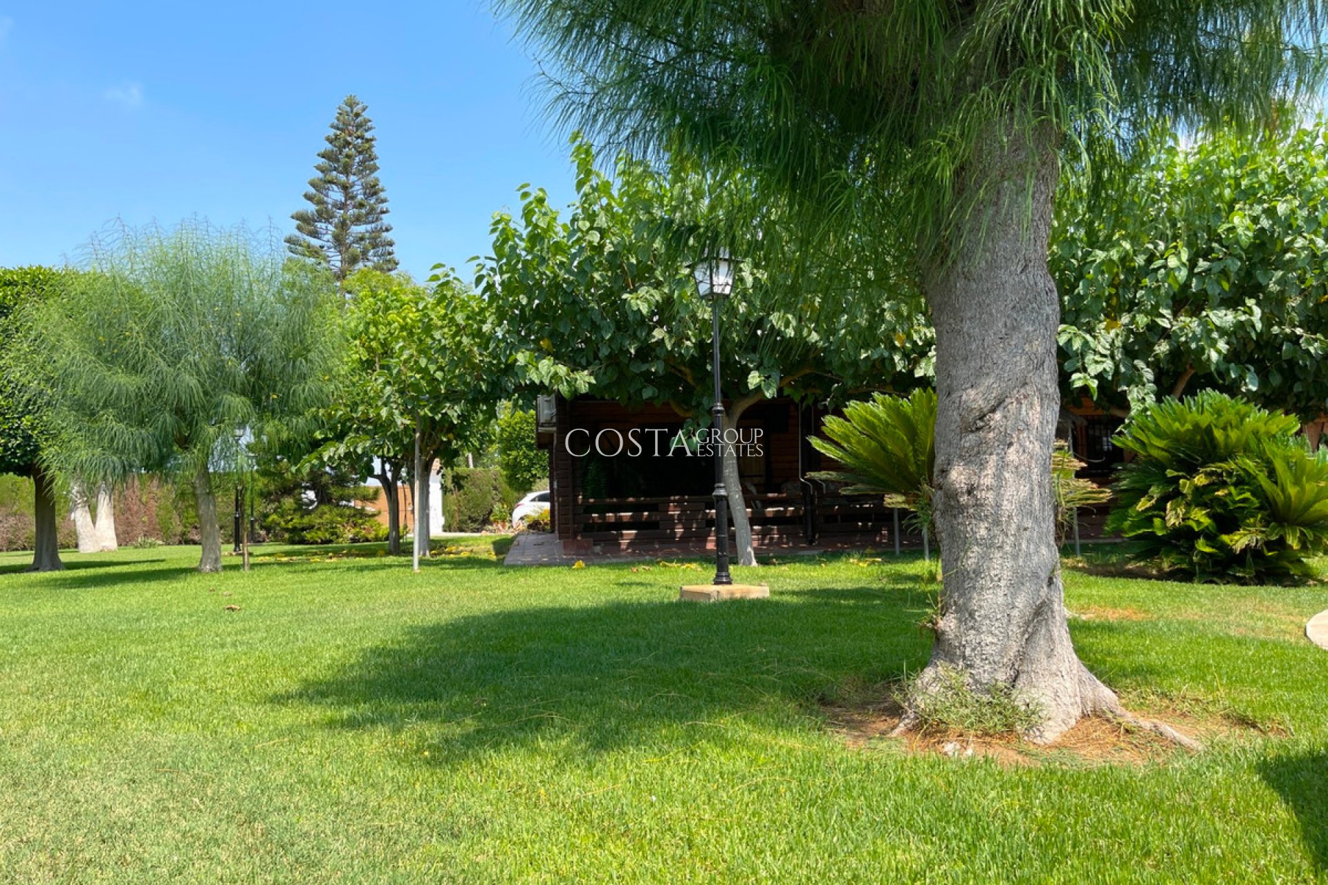 Resale - Villa -
San Fulgencio - La Marina