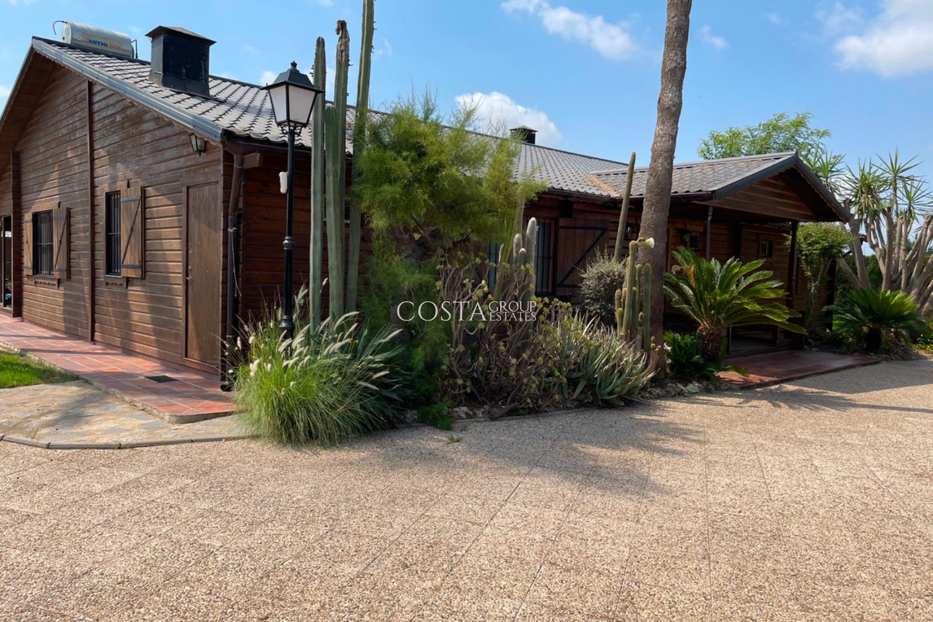 Resale - Villa -
San Fulgencio - La Marina