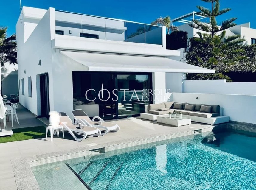 Resale - Villa -
San Fulgencio - Urbanización La Marina
