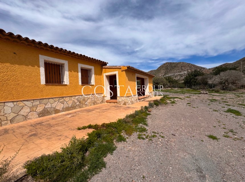 Resale - Villa -
San Javier - Las Palomas