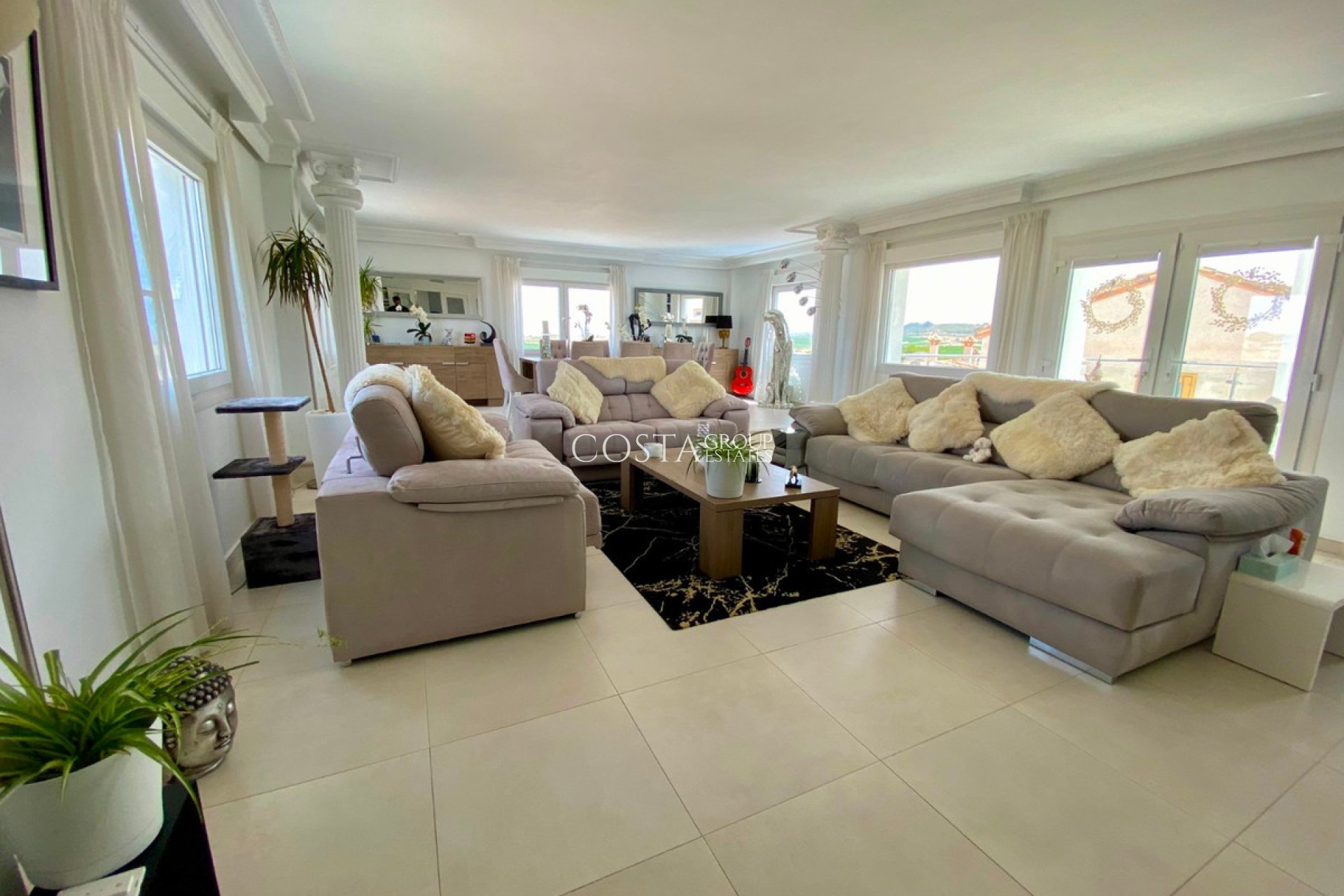 Resale - Villa -
San Miguel de Salinas - San Miguel de Salinas Centro