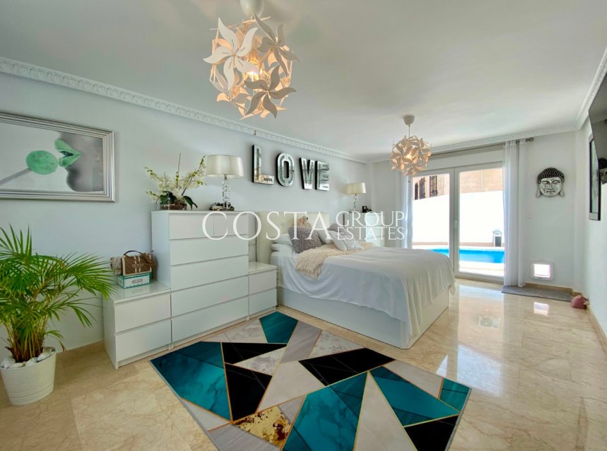Resale - Villa -
San Miguel de Salinas - San Miguel de Salinas Centro