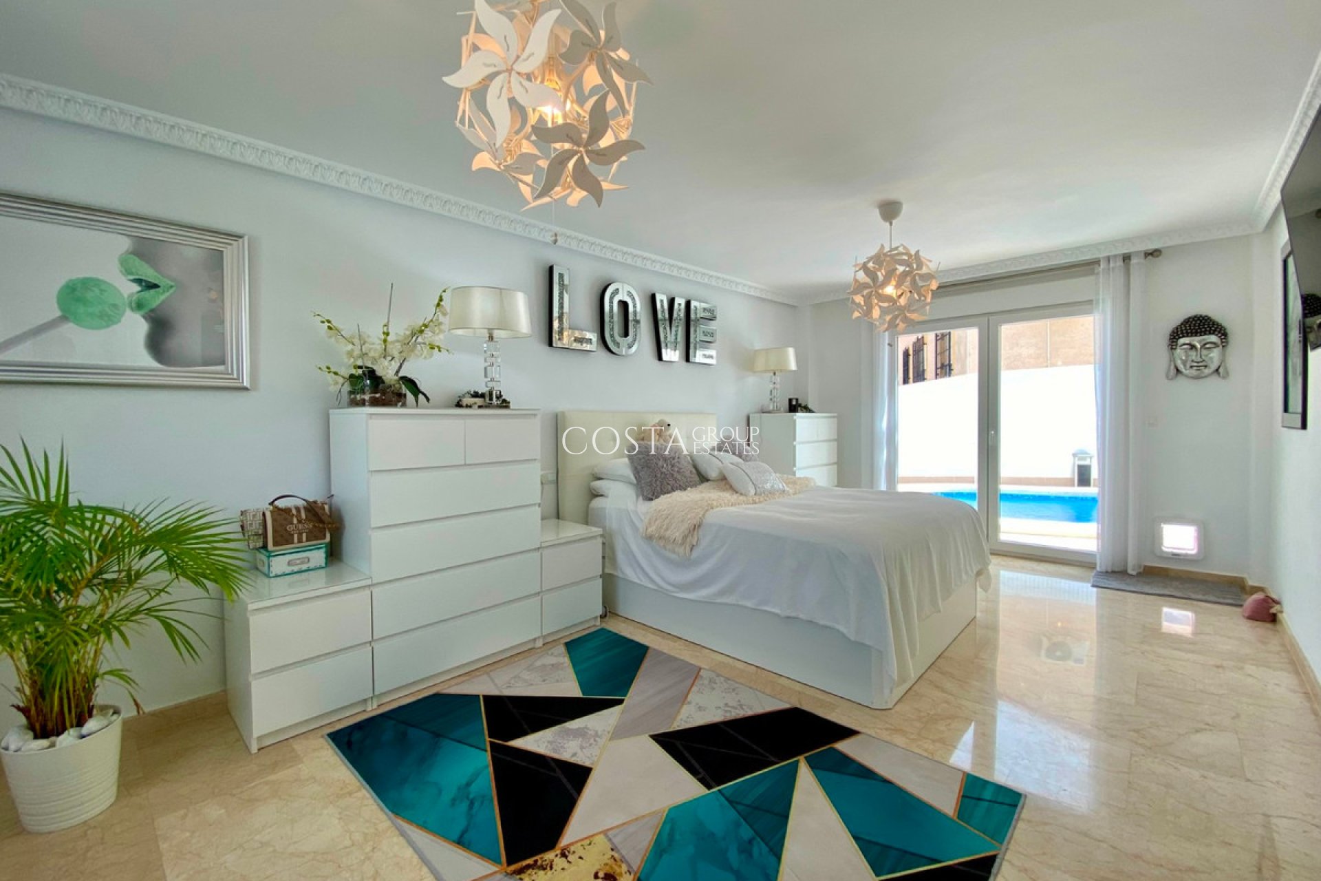 Resale - Villa -
San Miguel de Salinas - San Miguel de Salinas Centro