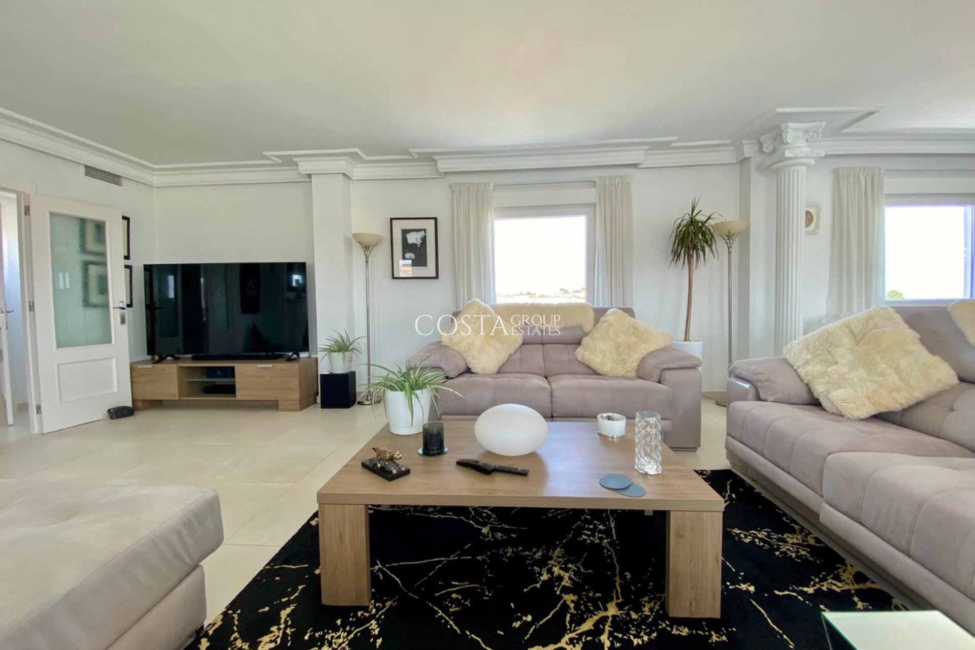 Resale - Villa -
San Miguel de Salinas - San Miguel de Salinas Centro