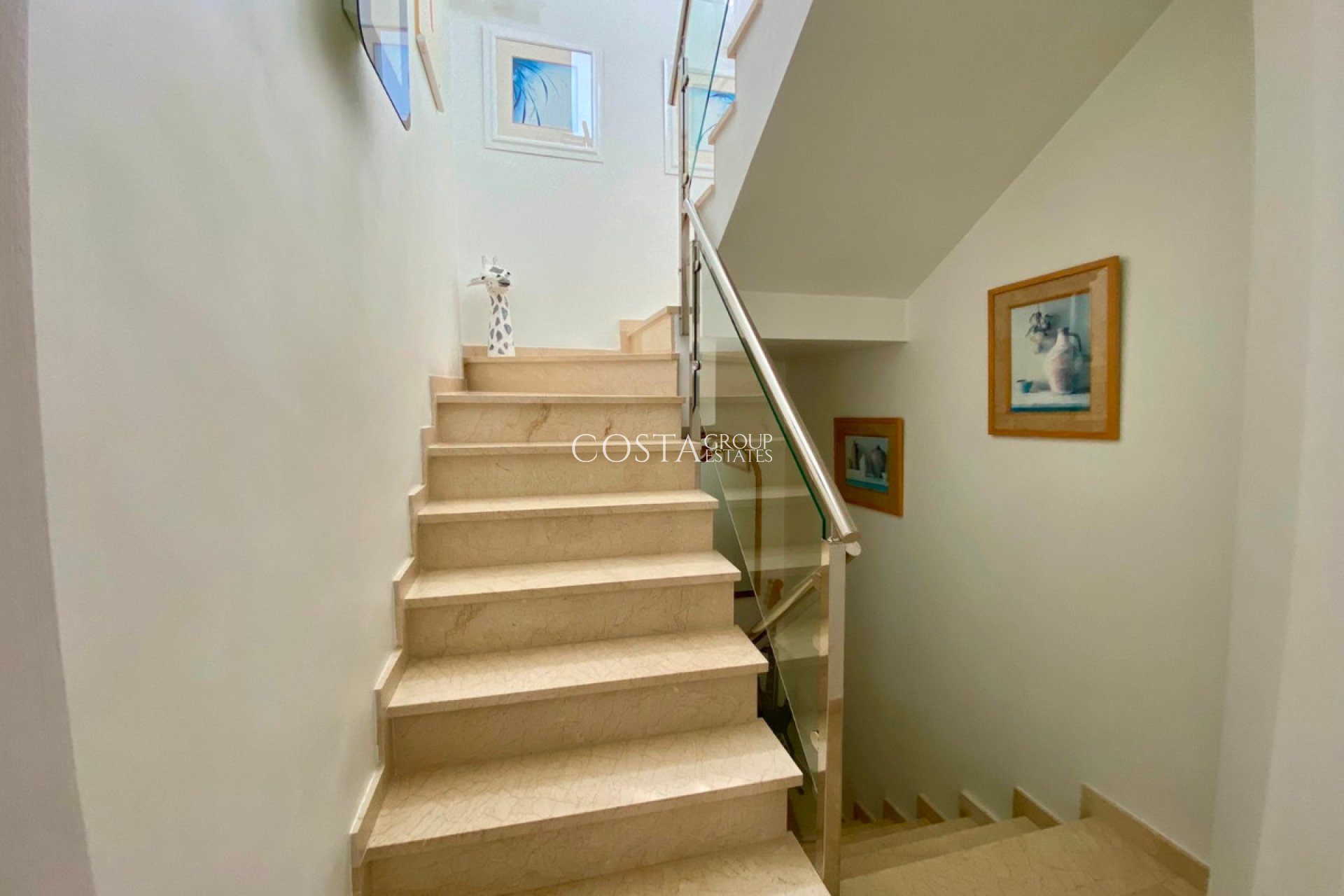 Resale - Villa -
San Miguel de Salinas - San Miguel de Salinas Centro