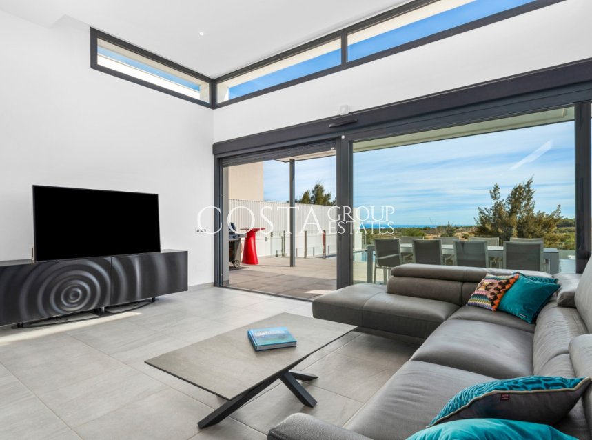 Resale - Villa -
San Miguel de Salinas - San Miguel de Salinas Centro