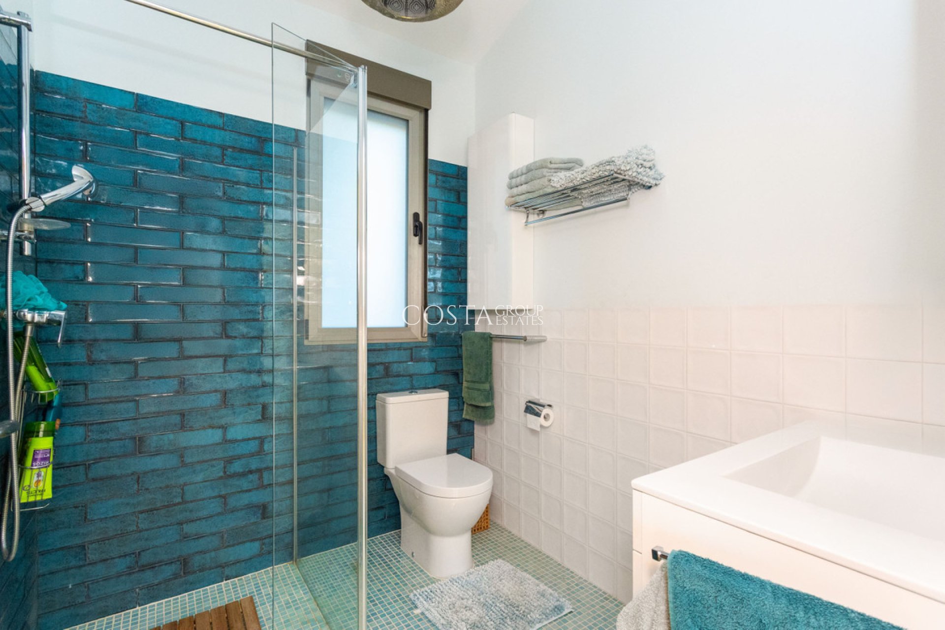 Resale - Villa -
San Miguel de Salinas - San Miguel de Salinas Centro
