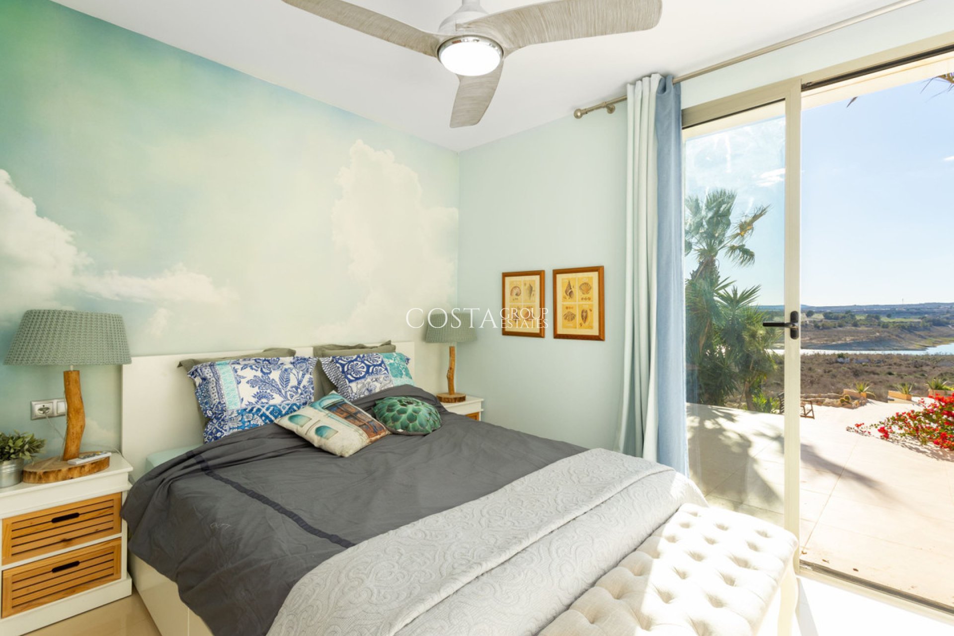 Resale - Villa -
San Miguel de Salinas - San Miguel de Salinas Centro