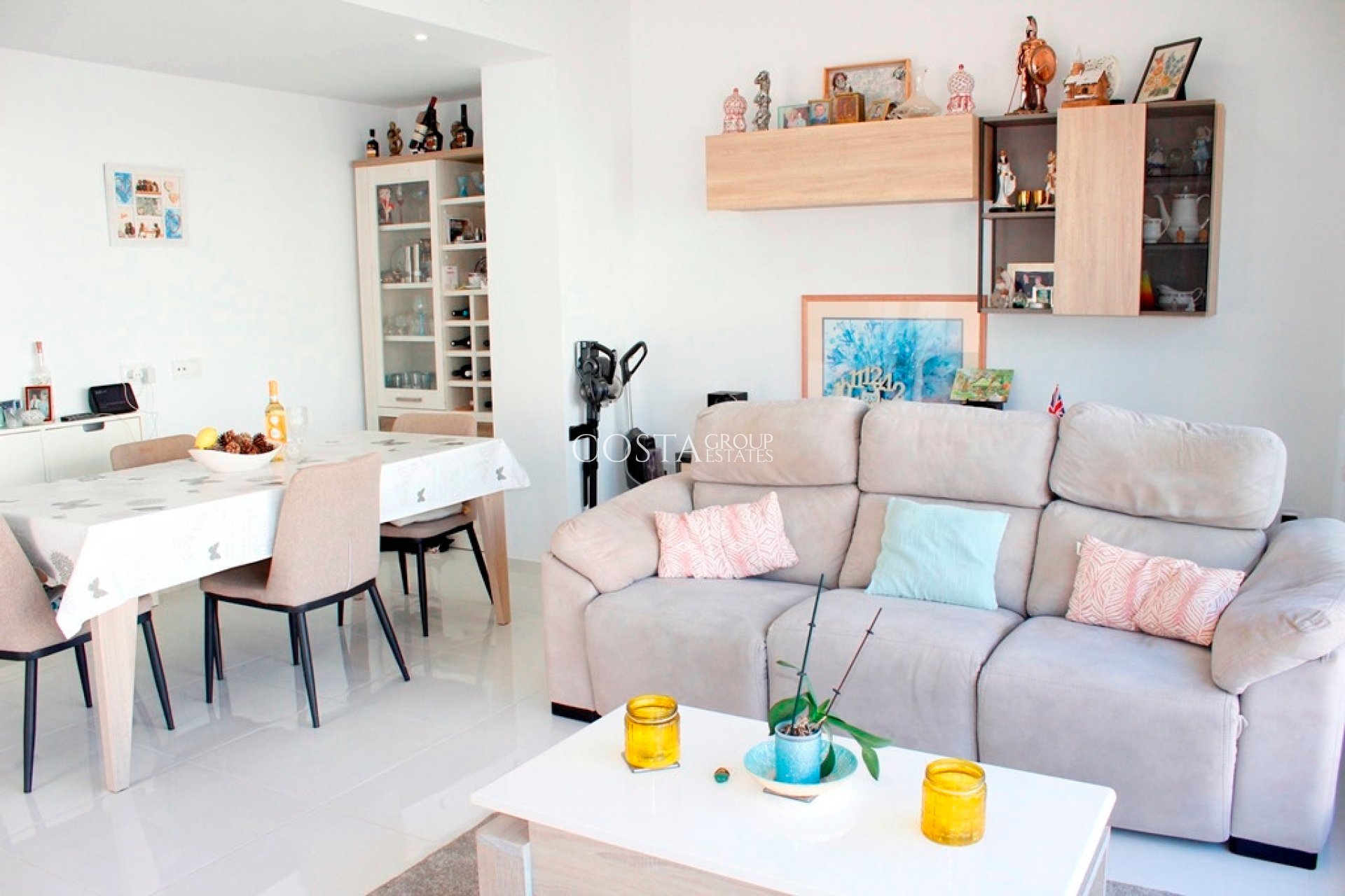 Resale - Villa -
San Miguel de Salinas - San Miguel de Salinas Centro