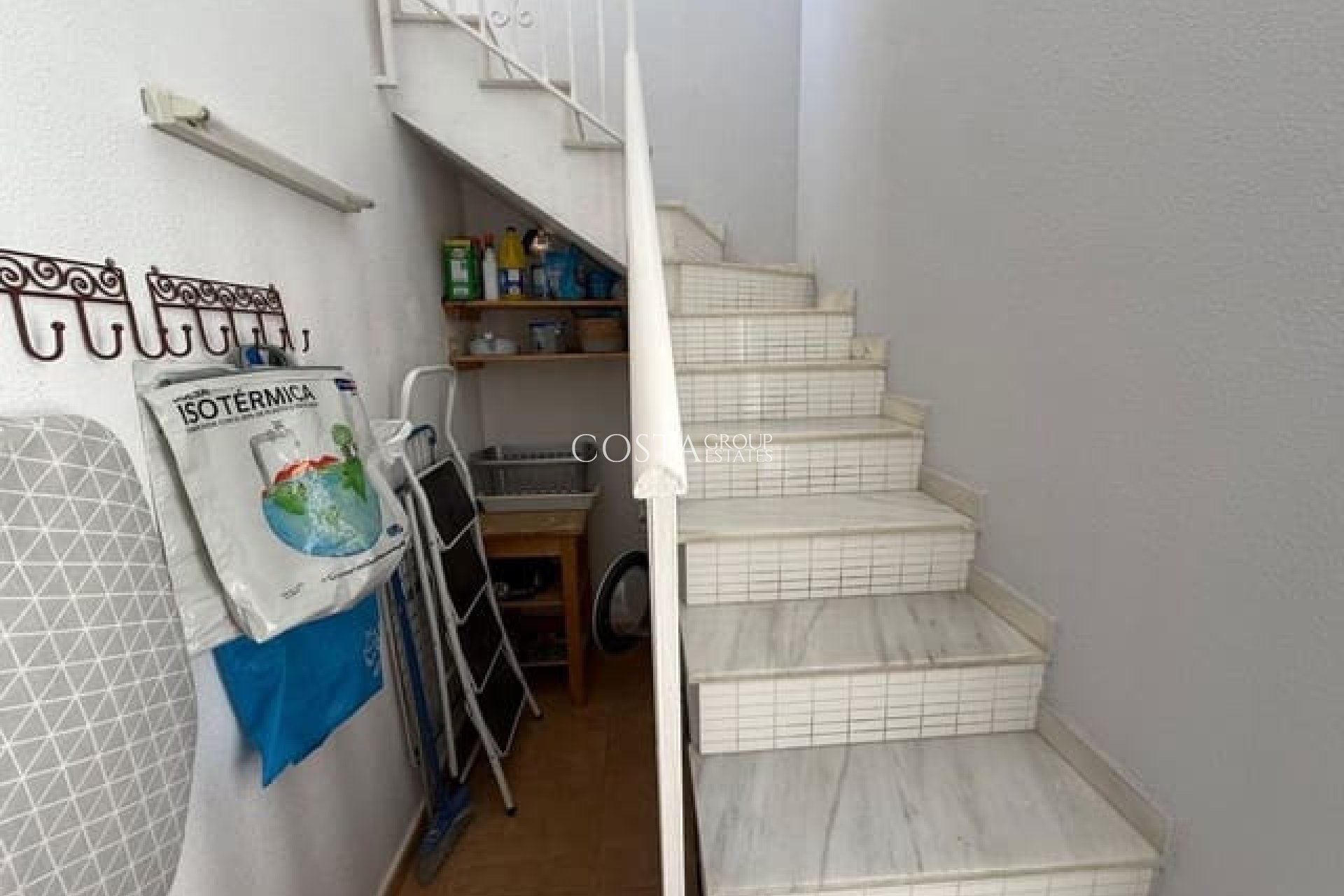 Resale - Villa -
San Miguel de Salinas - San Miguel de Salinas Centro