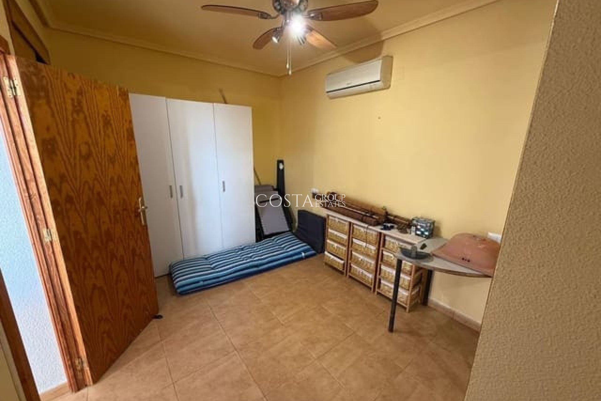 Resale - Villa -
San Miguel de Salinas - San Miguel de Salinas Centro