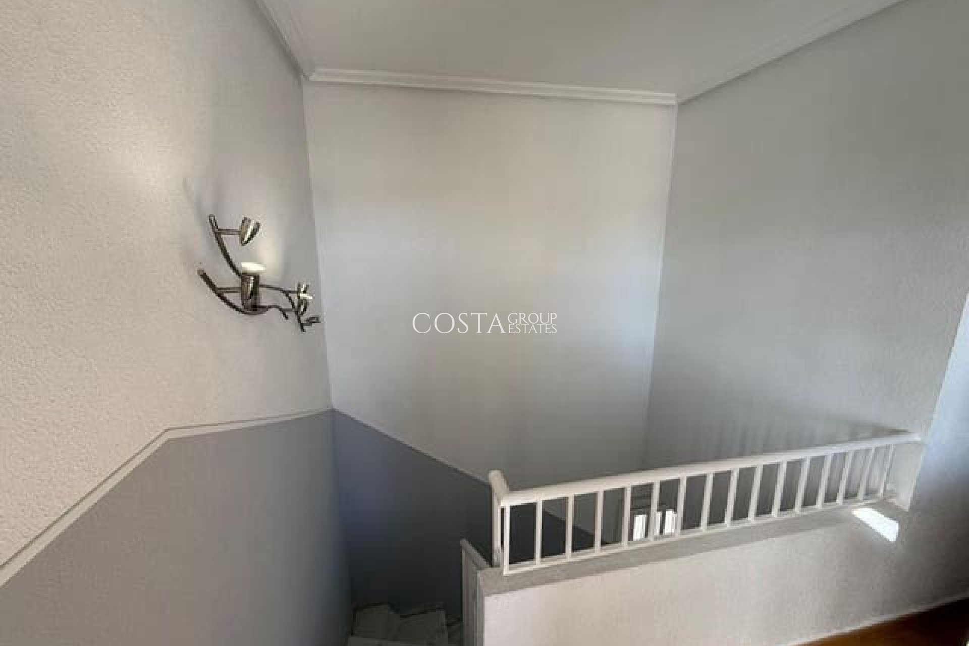 Resale - Villa -
San Miguel de Salinas - San Miguel de Salinas Centro