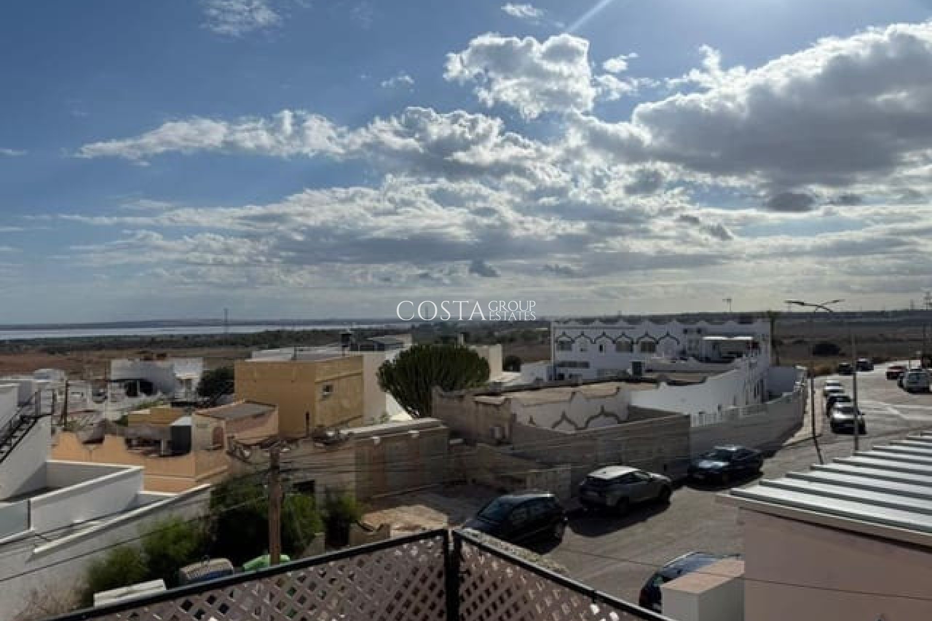 Resale - Villa -
San Miguel de Salinas - San Miguel de Salinas Centro
