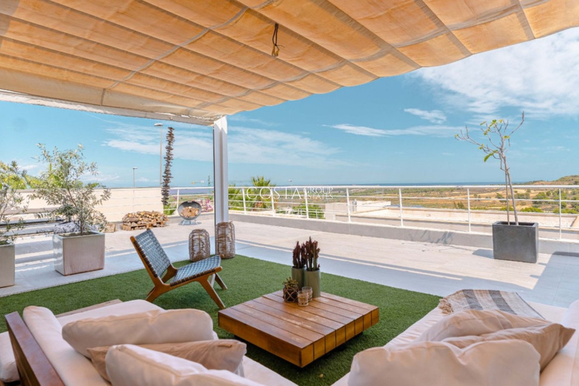 Resale - Villa -
San Miguel de Salinas - San Miguel de Salinas Centro