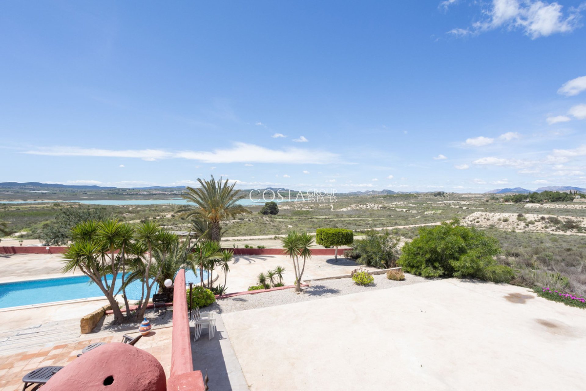 Resale - Villa -
San Miguel de Salinas - San Miguel de Salinas Centro