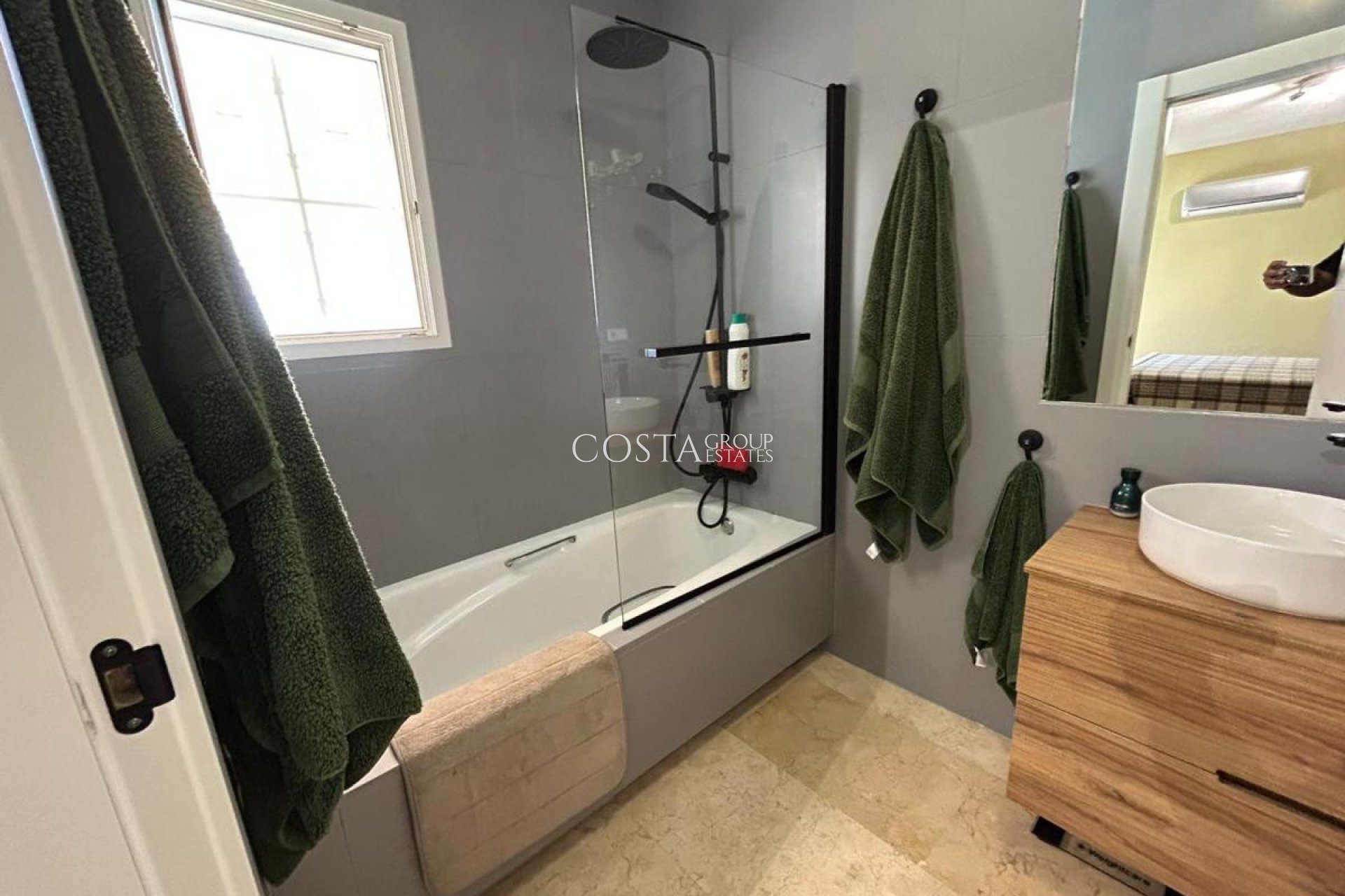 Resale - Villa -
San Miguel de Salinas - San Miguel de Salinas Centro