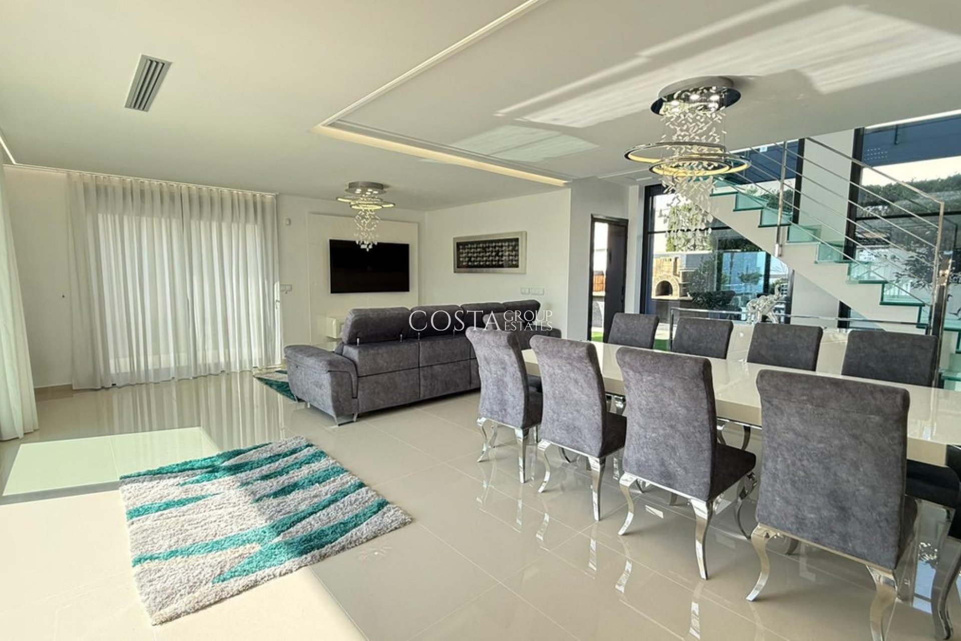 Resale - Villa -
San Miguel de Salinas - San Miguel de Salinas Centro