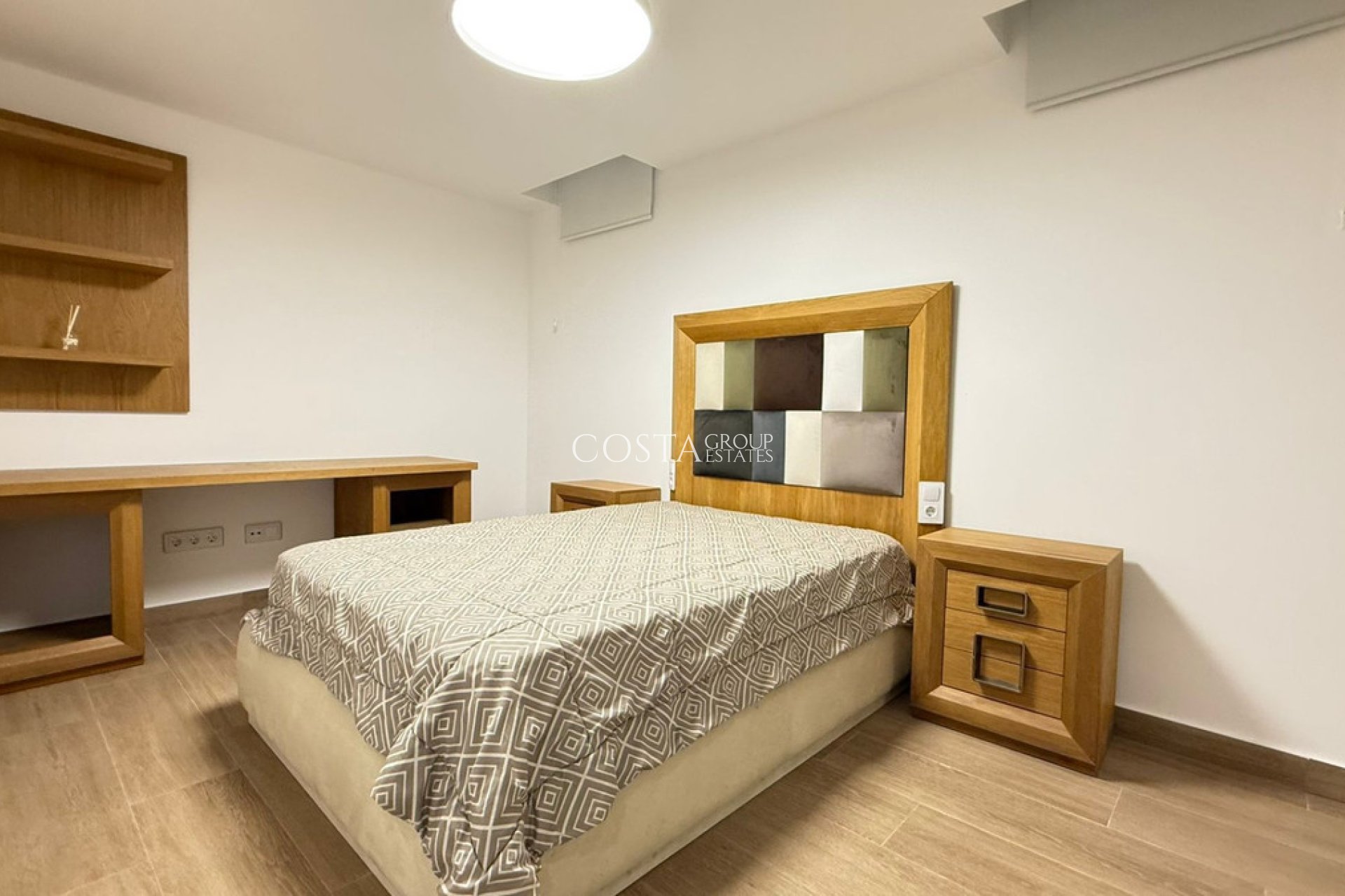 Resale - Villa -
San Miguel de Salinas - San Miguel de Salinas Centro