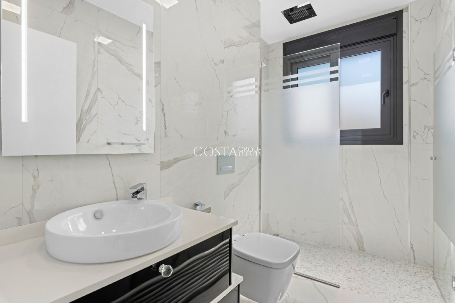 Resale - Villa -
San Miguel de Salinas - San Miguel de Salinas Centro