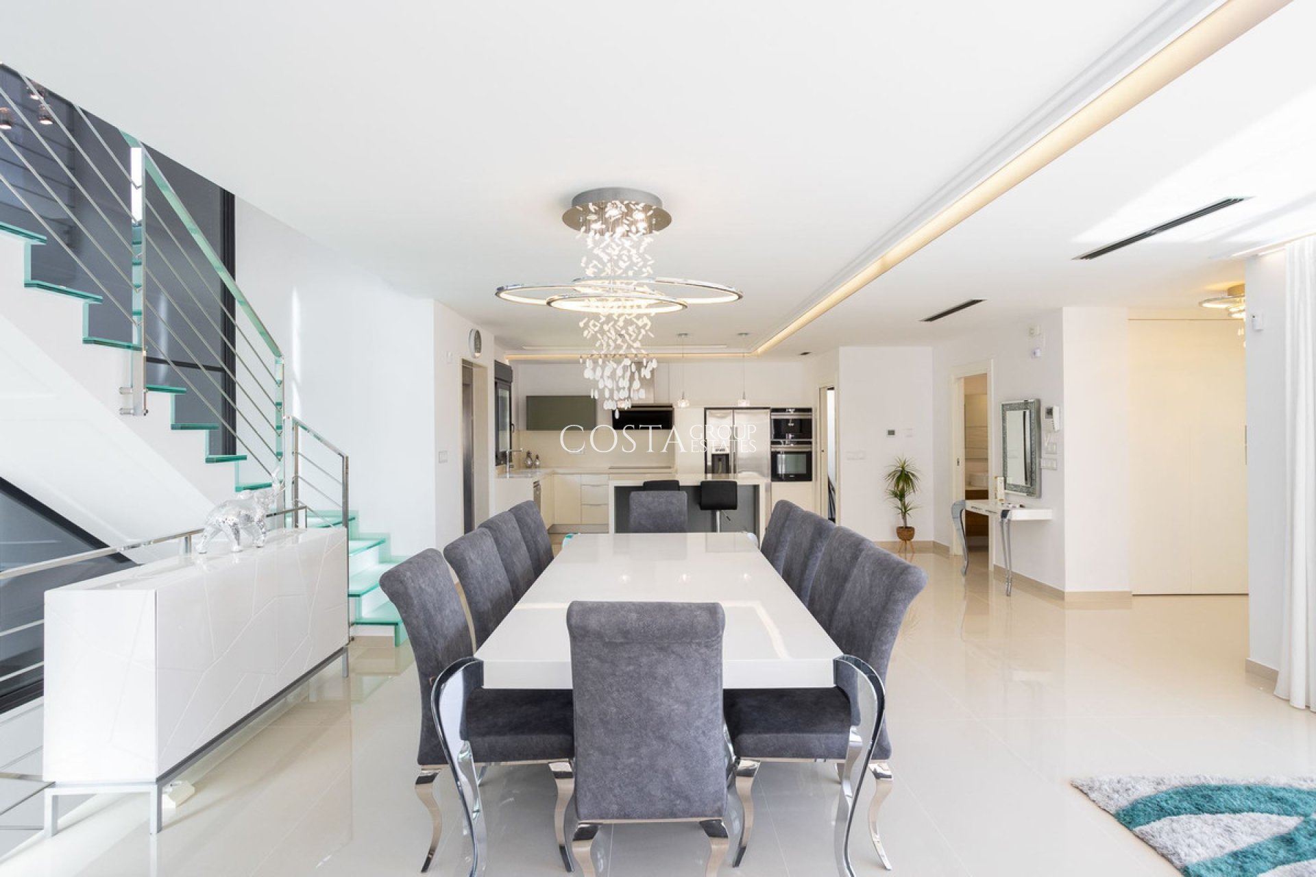 Resale - Villa -
San Miguel de Salinas - San Miguel de Salinas Centro