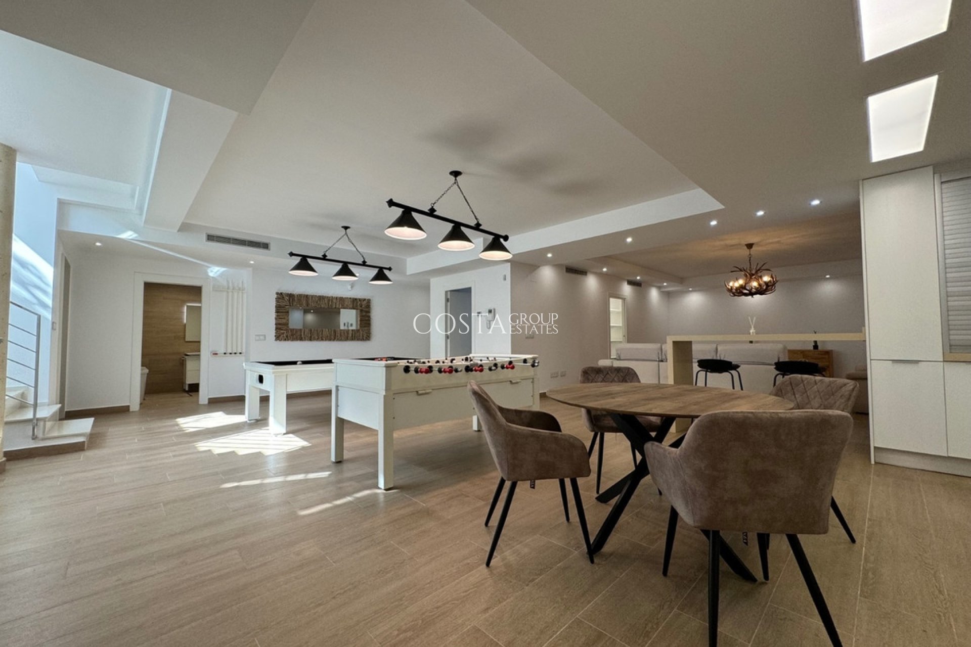 Resale - Villa -
San Miguel de Salinas - San Miguel de Salinas Centro