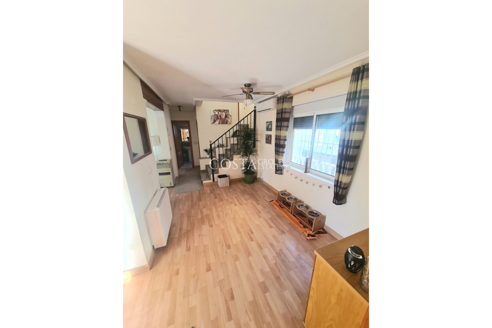 Resale - Villa -
San Miguel de Salinas - San Miguel de Salinas Centro