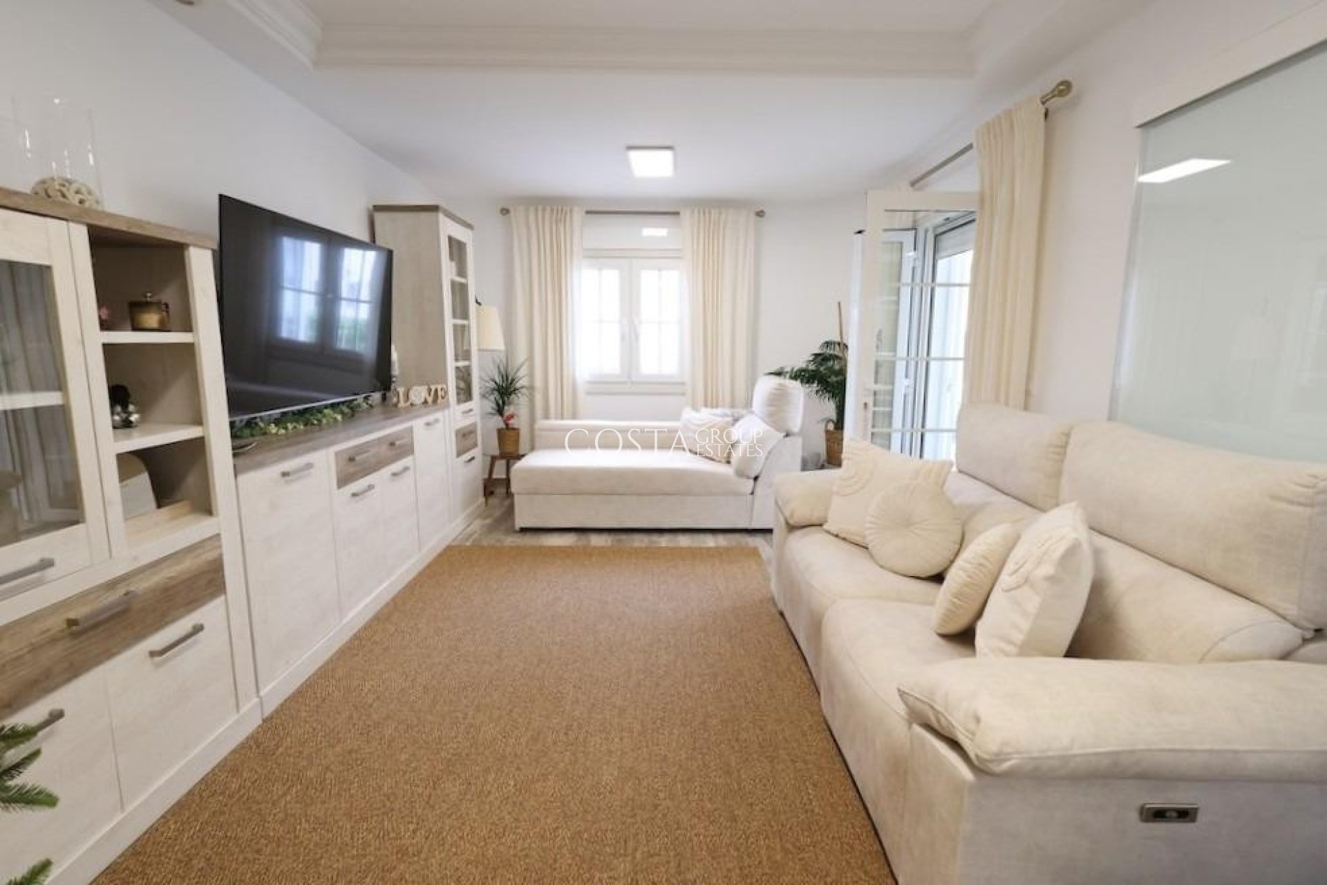 Resale - Villa -
San Miguel de Salinas - San Miguel de Salinas Centro