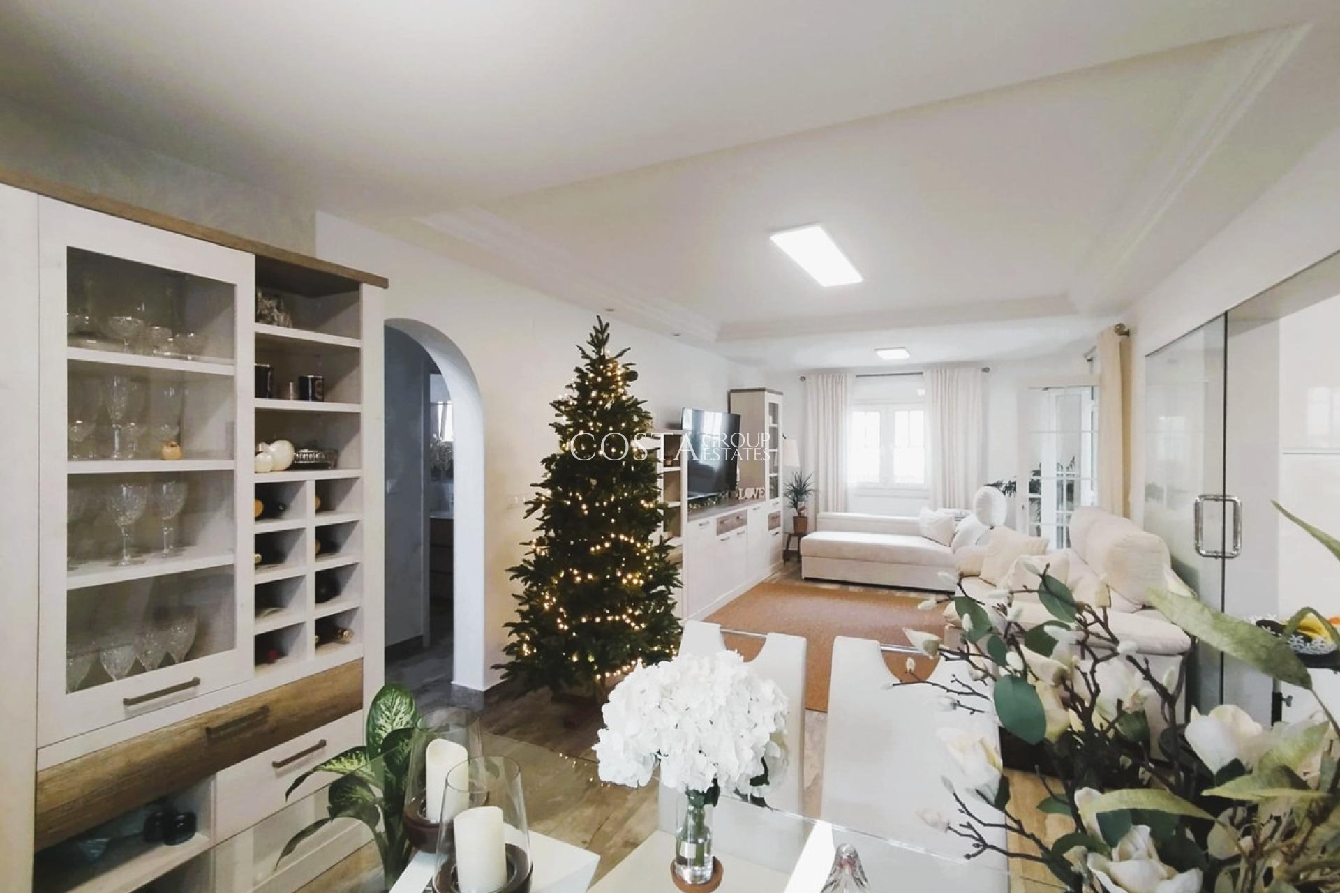 Resale - Villa -
San Miguel de Salinas - San Miguel de Salinas Centro