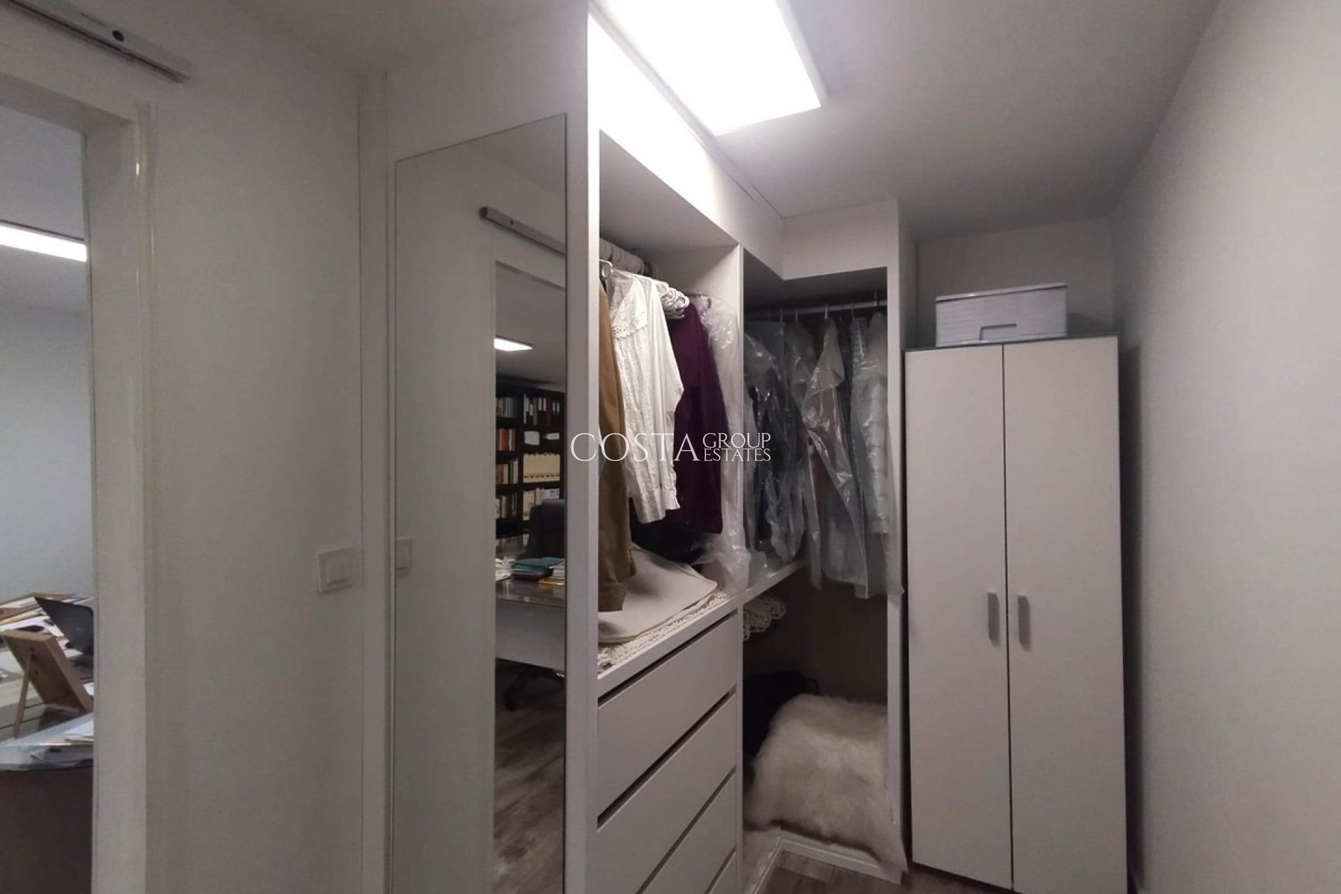 Resale - Villa -
San Miguel de Salinas - San Miguel de Salinas Centro