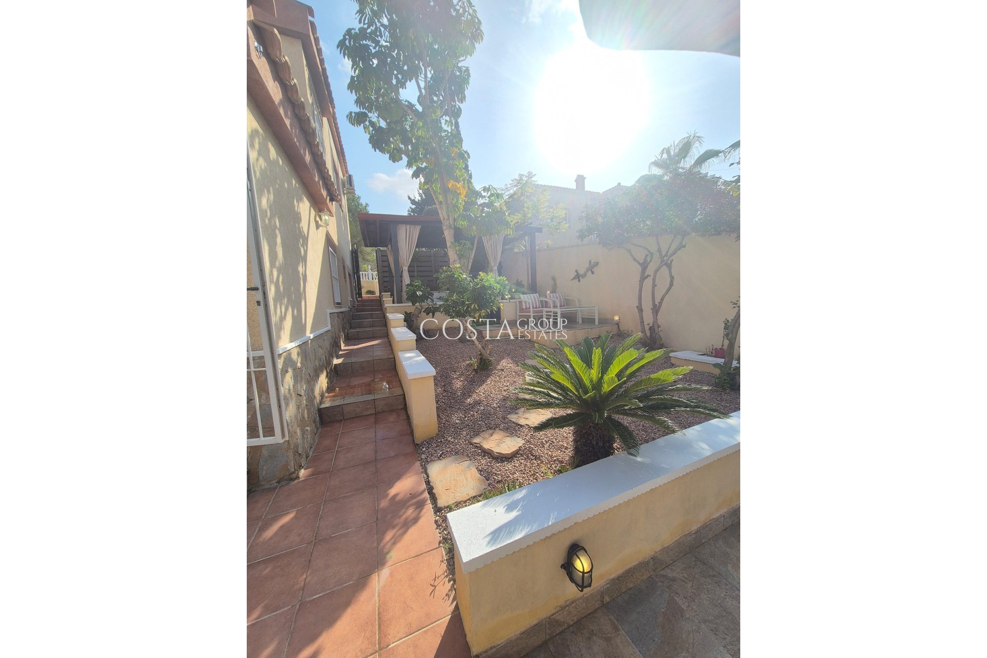 Resale - Villa -
San Miguel de Salinas - San Miguel de Salinas Centro